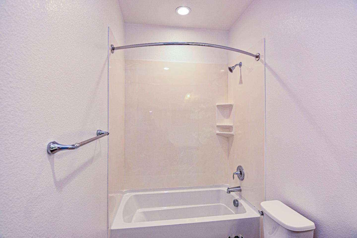 Photo #11: ML82045290 Listing: Photo #11