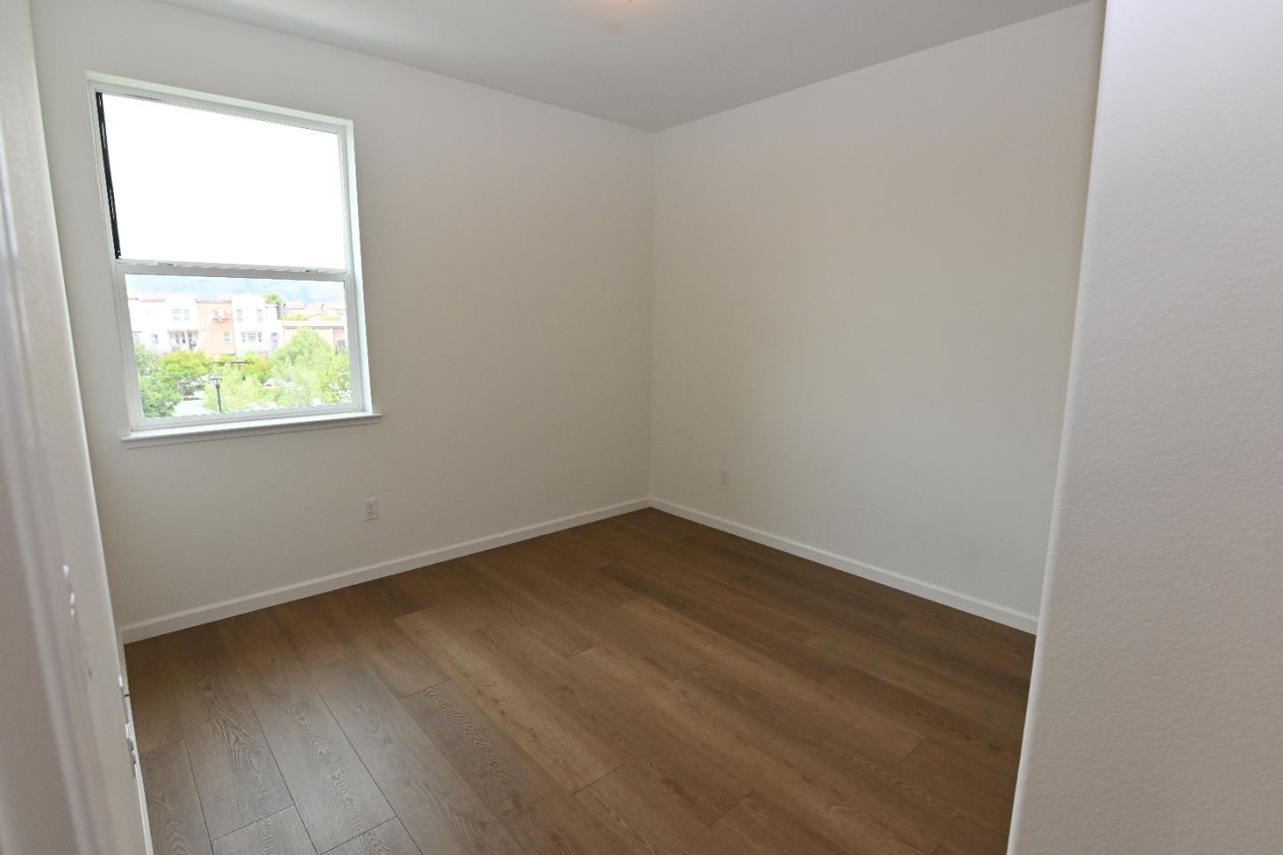 Photo #25: ML82045290 Listing: Photo #25