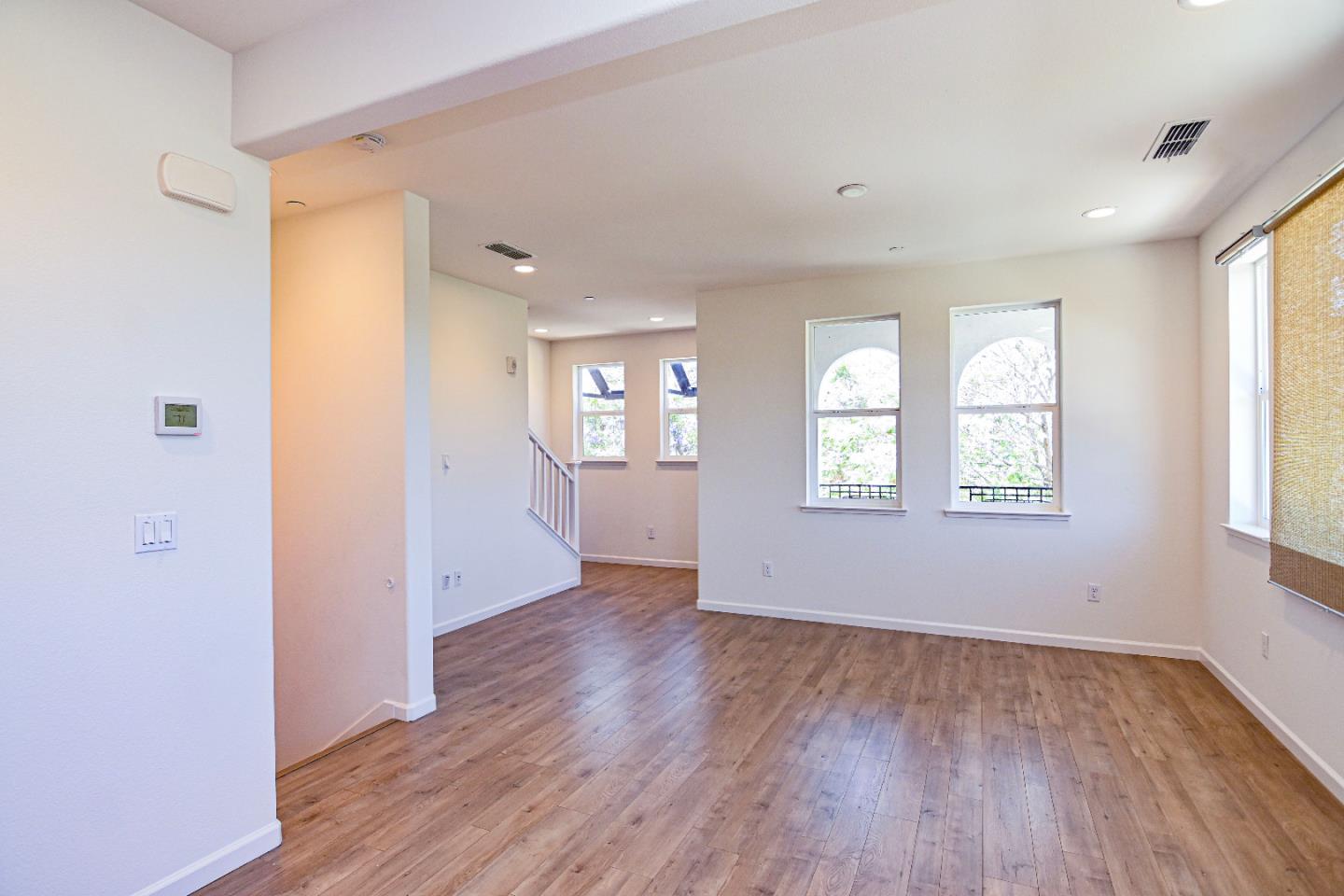 Photo #3: ML82045290 Listing: Photo #3