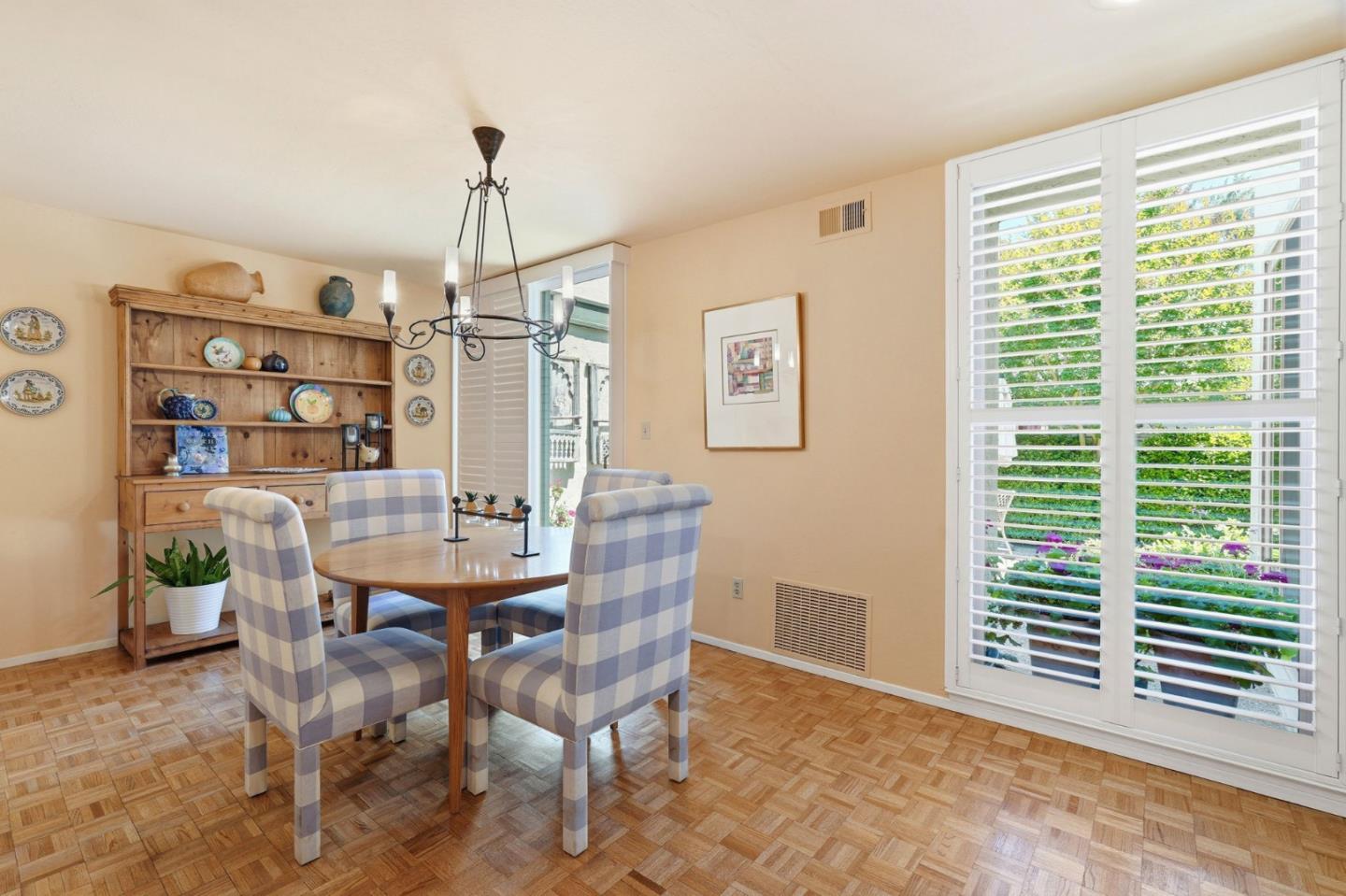 Photo #15: ML82045296 Listing: Photo #15