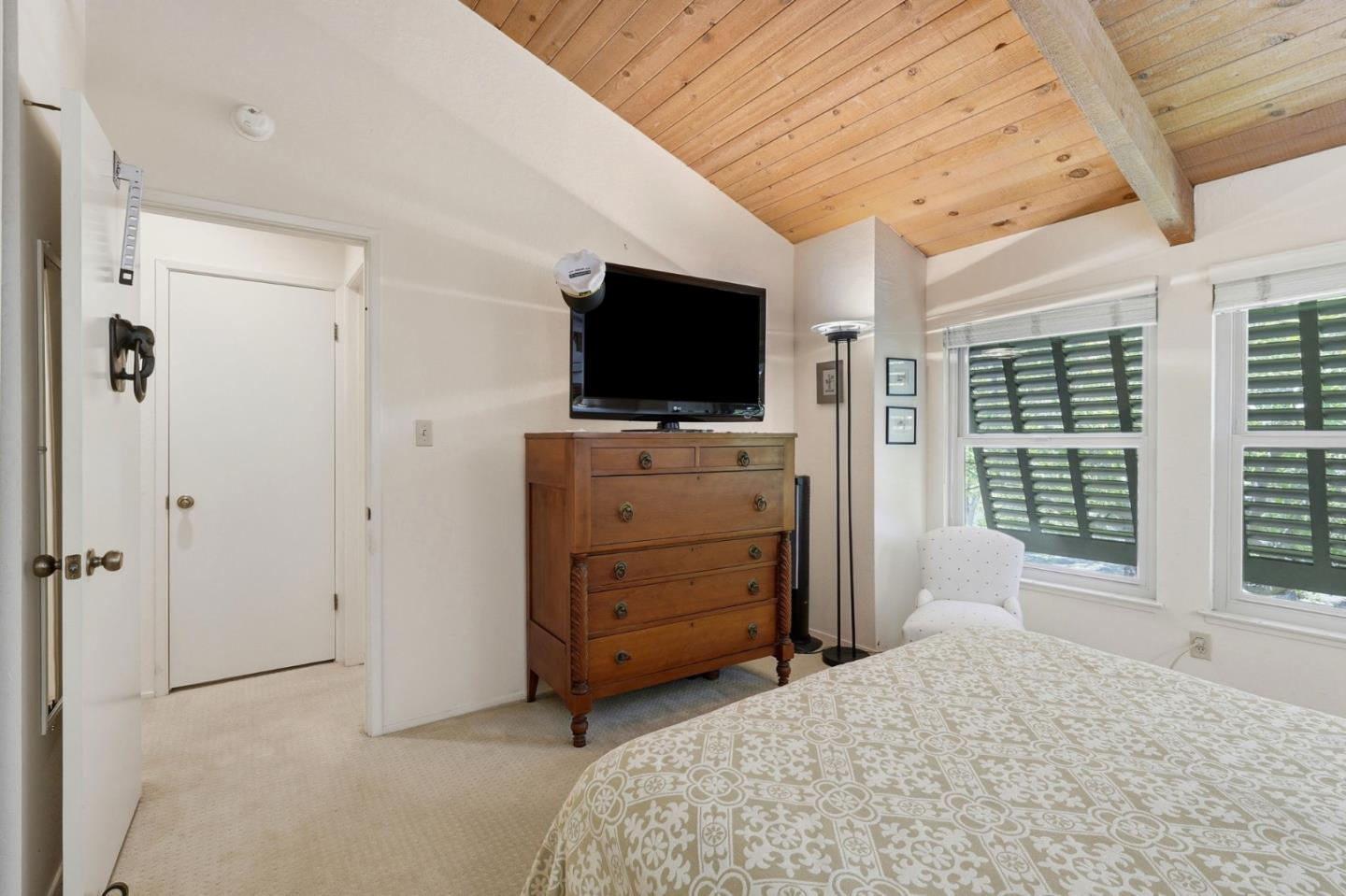 Photo #24: ML82045296 Listing: Photo #24