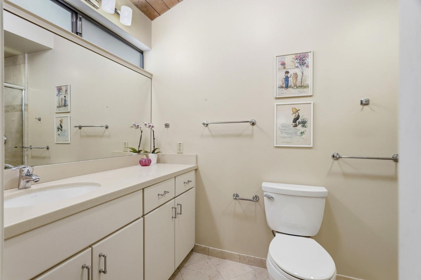 Photo #32: ML82045296 Listing: Photo #32