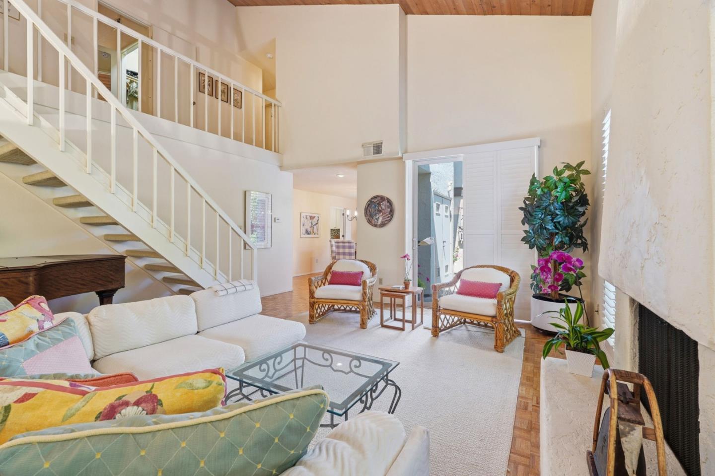 Photo #9: ML82045296 Listing: Photo #9