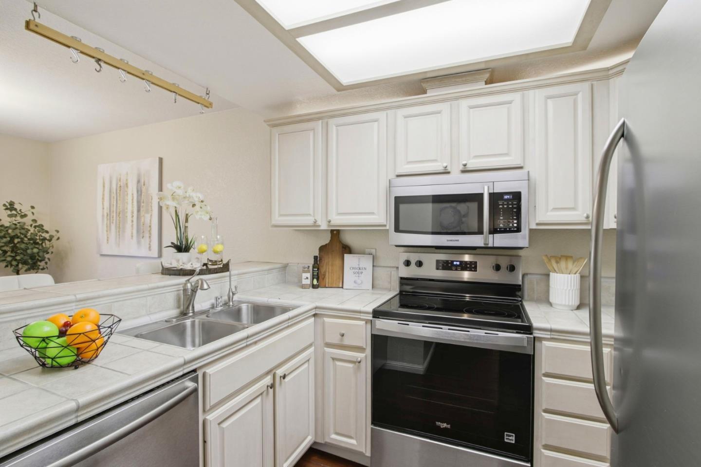 Photo #10: ML82045302 Listing: Photo #10