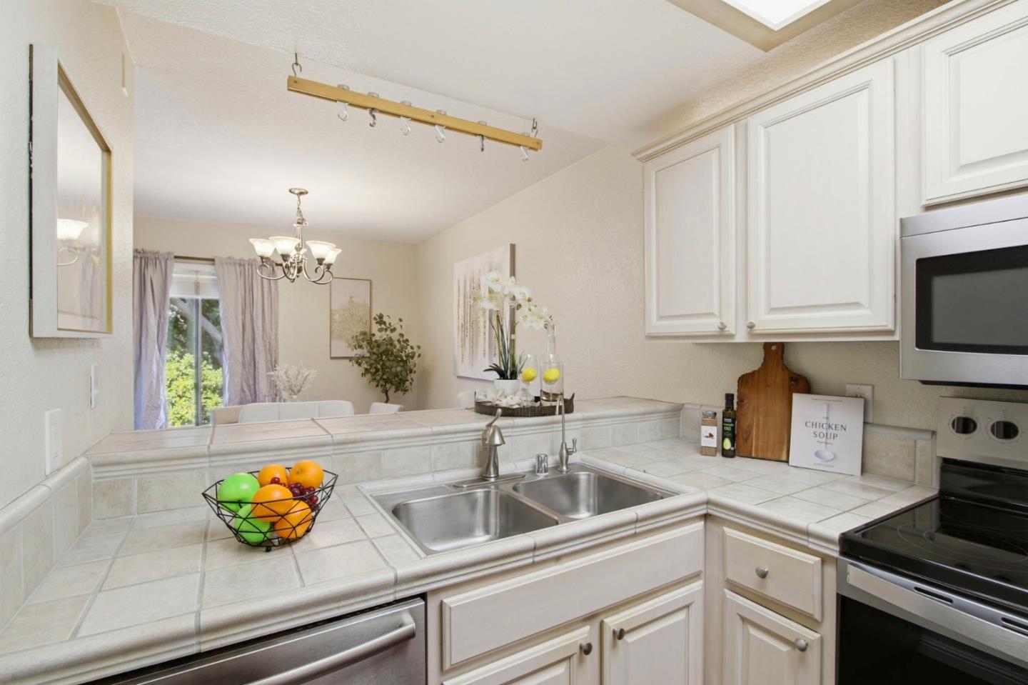Photo #11: ML82045302 Listing: Photo #11