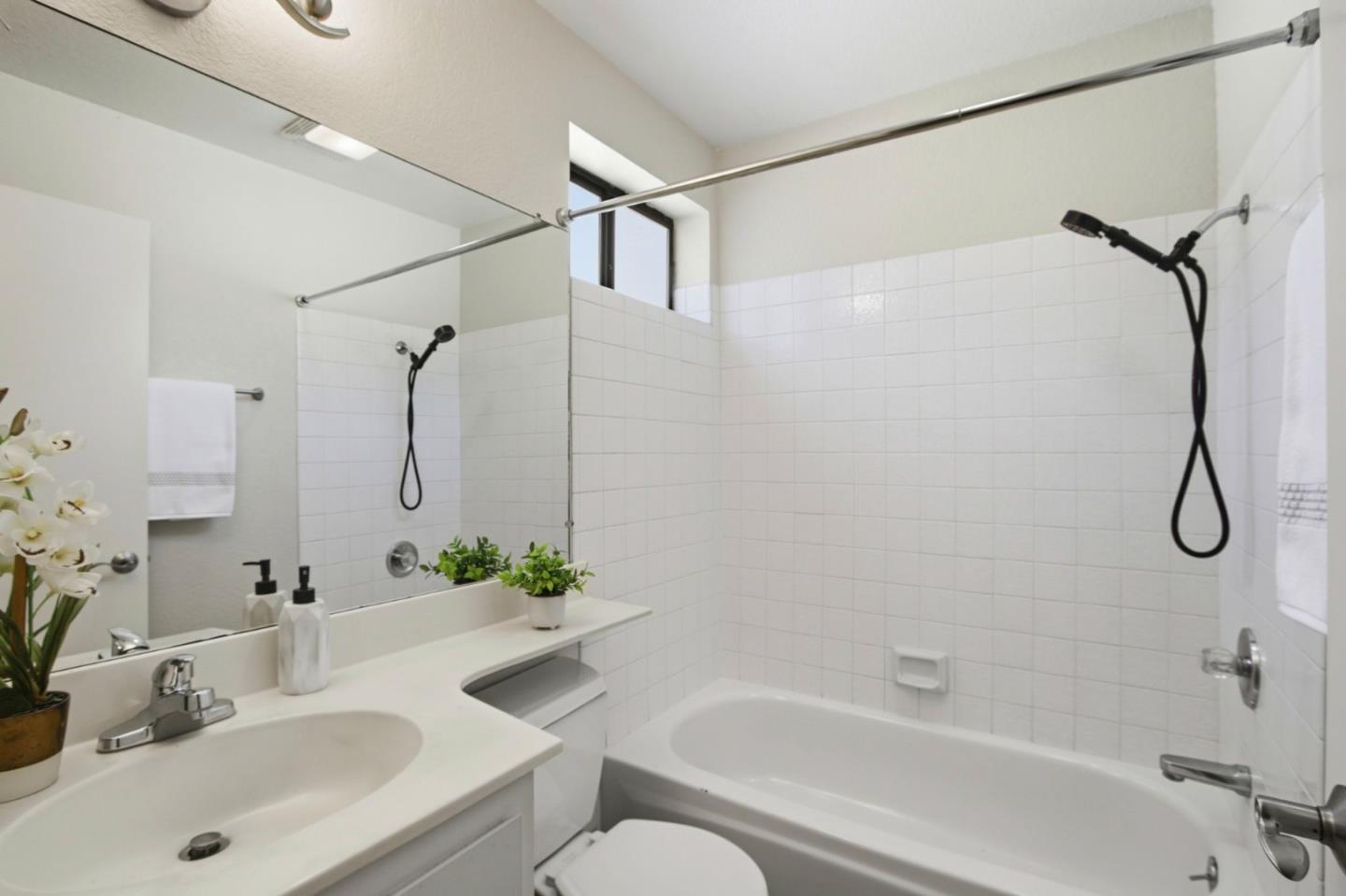 Photo #20: ML82045302 Listing: Photo #20