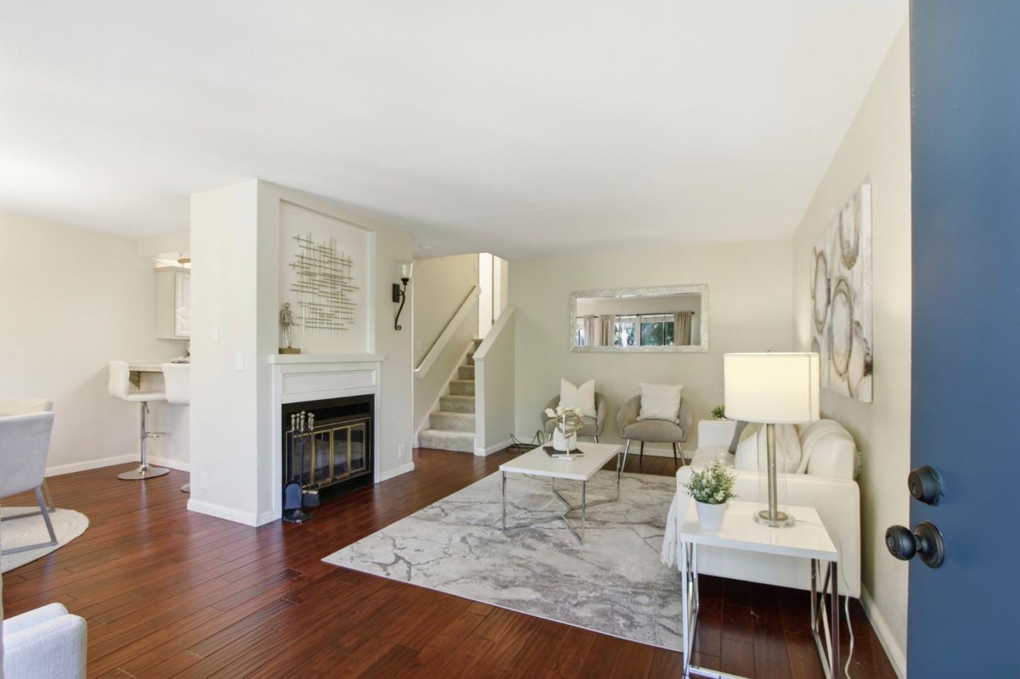 Photo #4: ML82045302 Listing: Photo #4