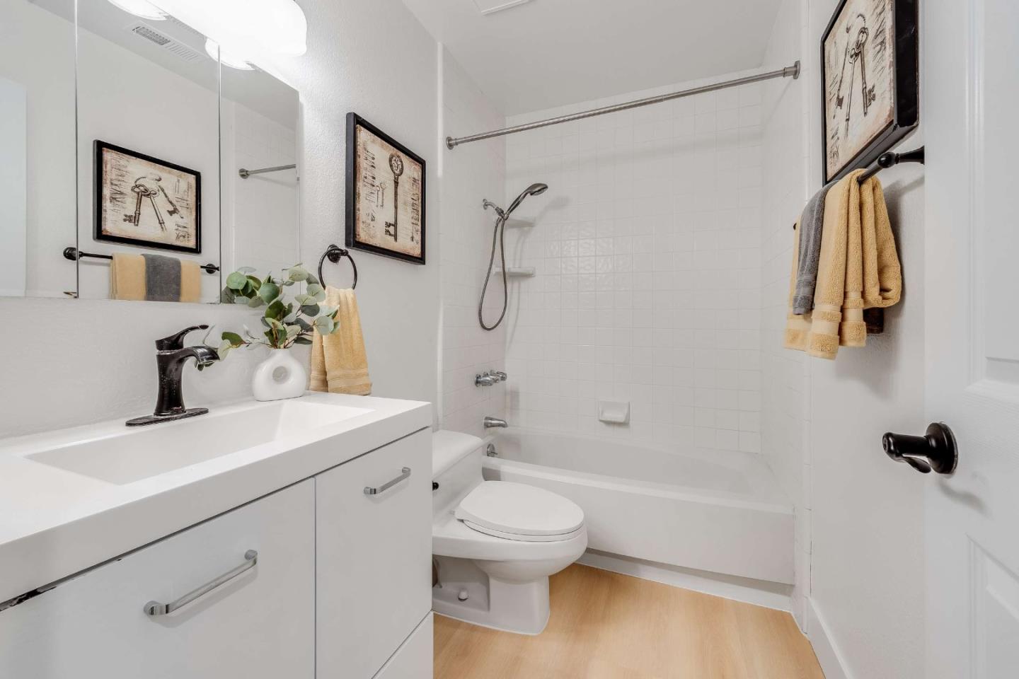 Photo #20: ML82045305 Listing: Photo #20
