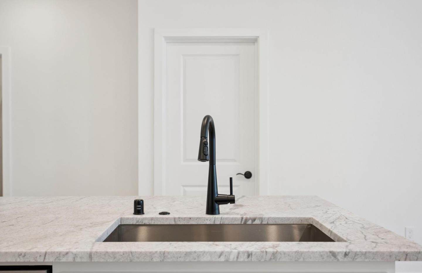 Photo #22: ML82045326 Listing: Photo #22