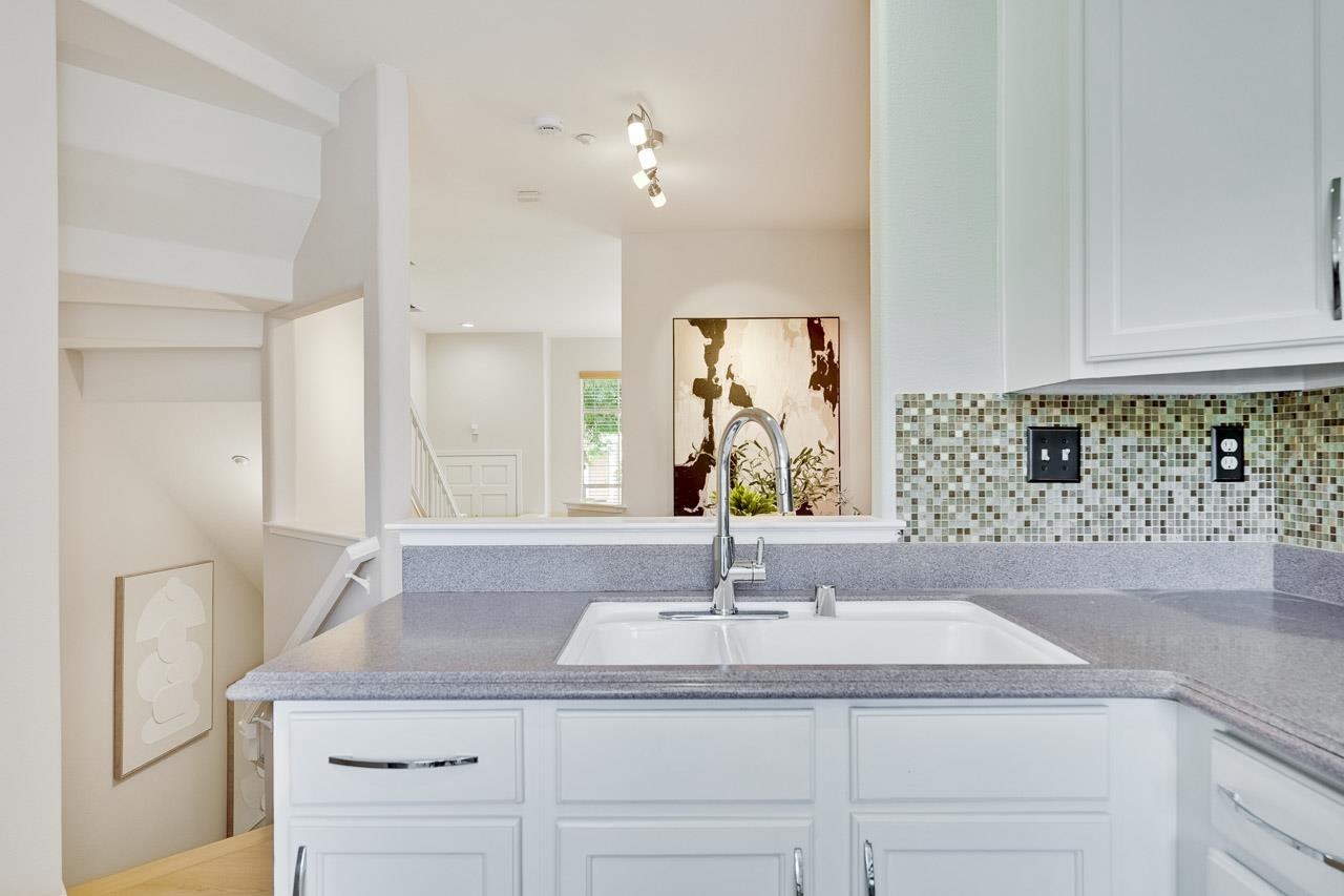 Photo #18: ML82045328 Listing: Photo #18