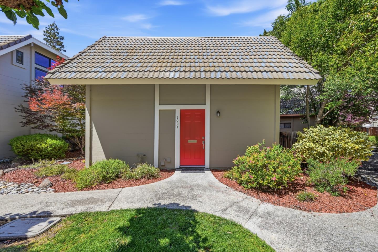 Photo #1: ML82045330 Listing: Photo #1