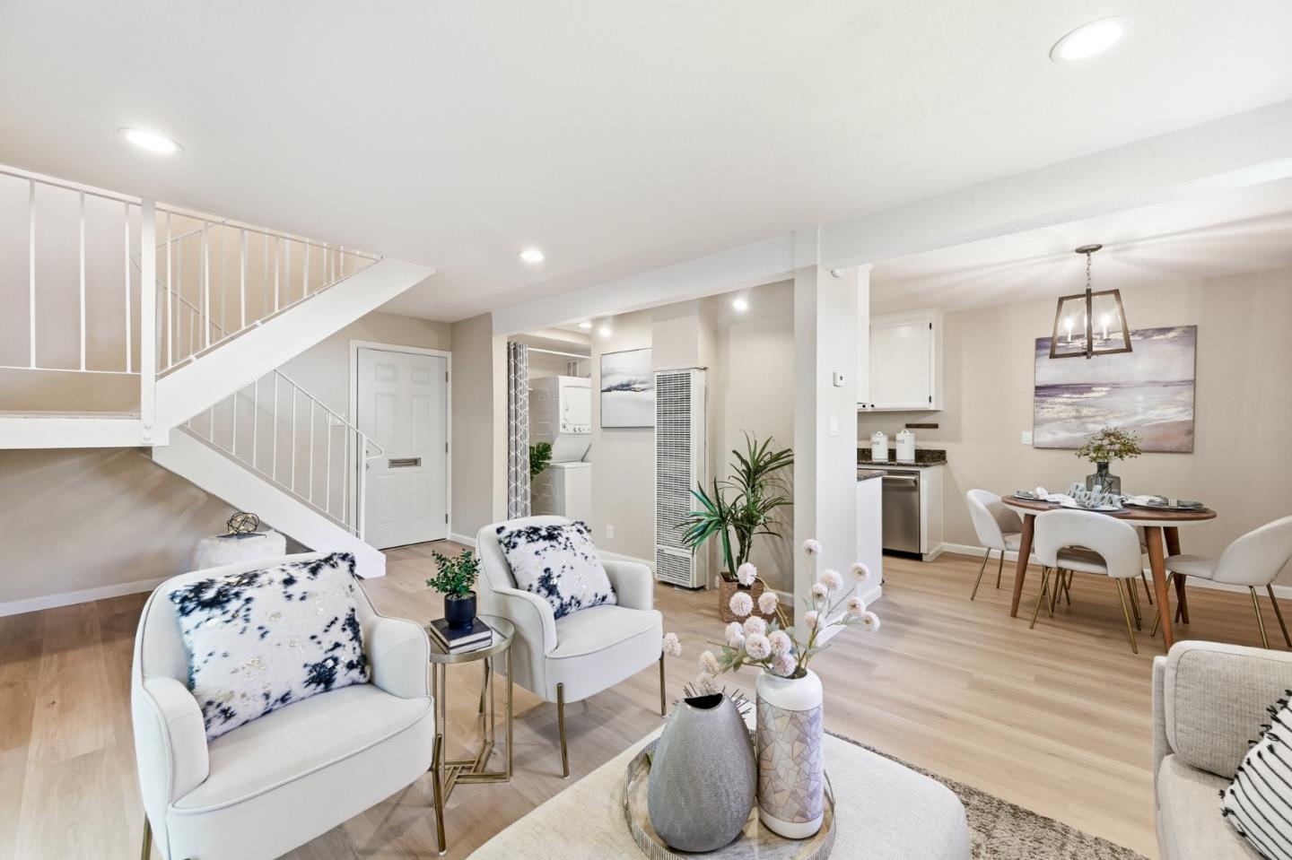 Photo #11: ML82045330 Listing: Photo #11