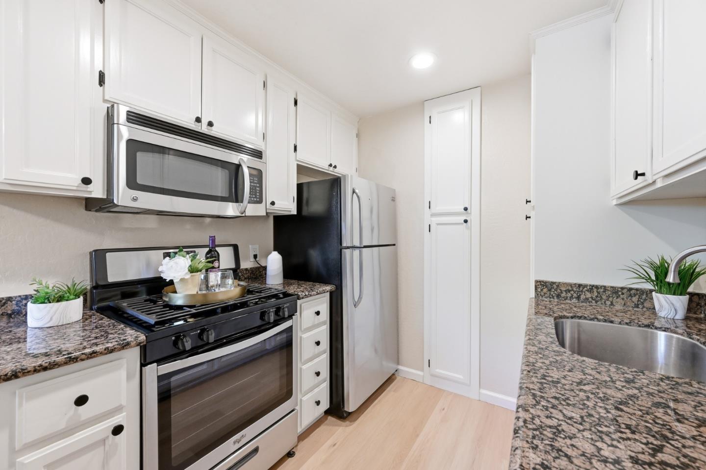 Photo #15: ML82045330 Listing: Photo #15