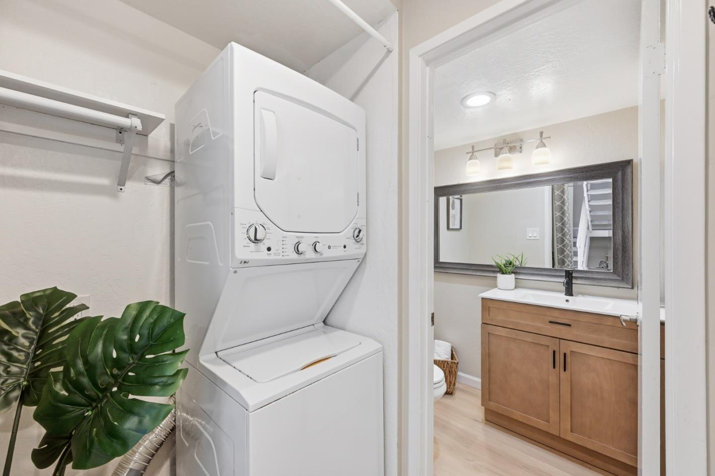 Photo #5: ML82045330 Listing: Photo #5