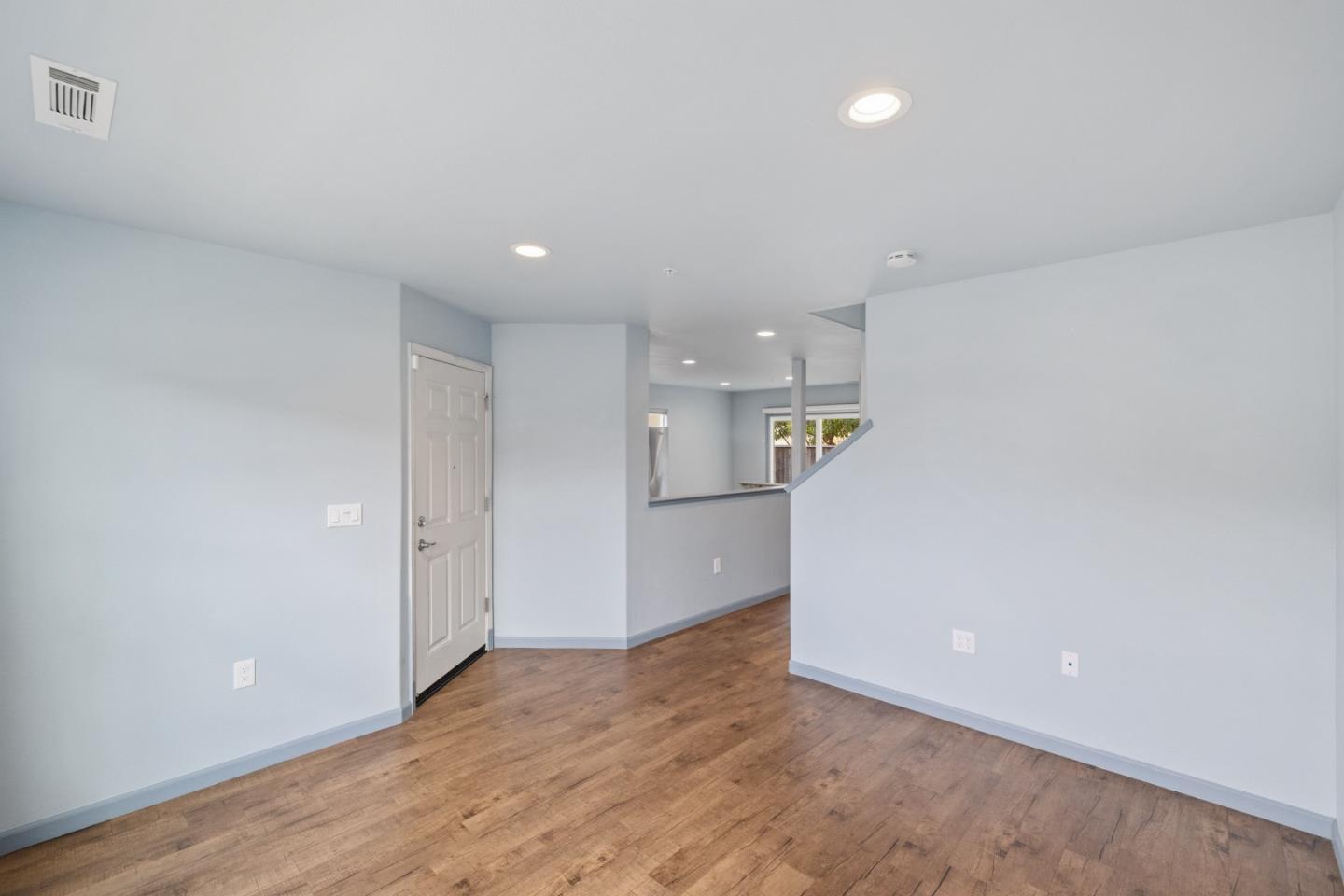 12805 Rogge Village LOOP, Salinas, CA 93906, Photo 5