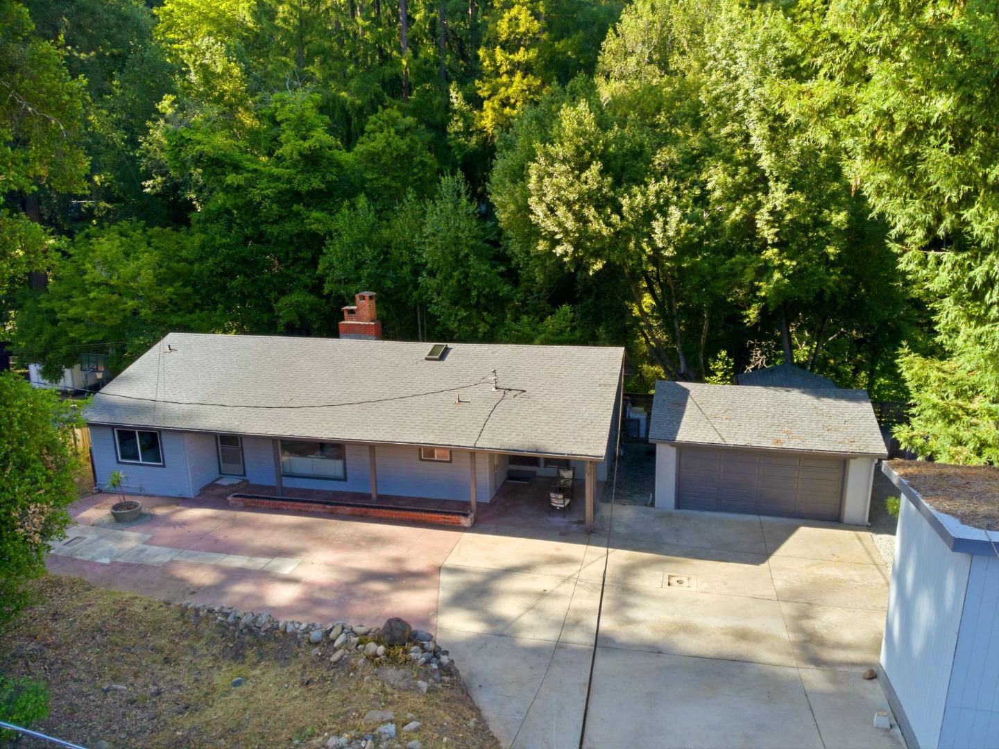 12 Haven LN, BoulderCreek, CA 95006, Photo 2