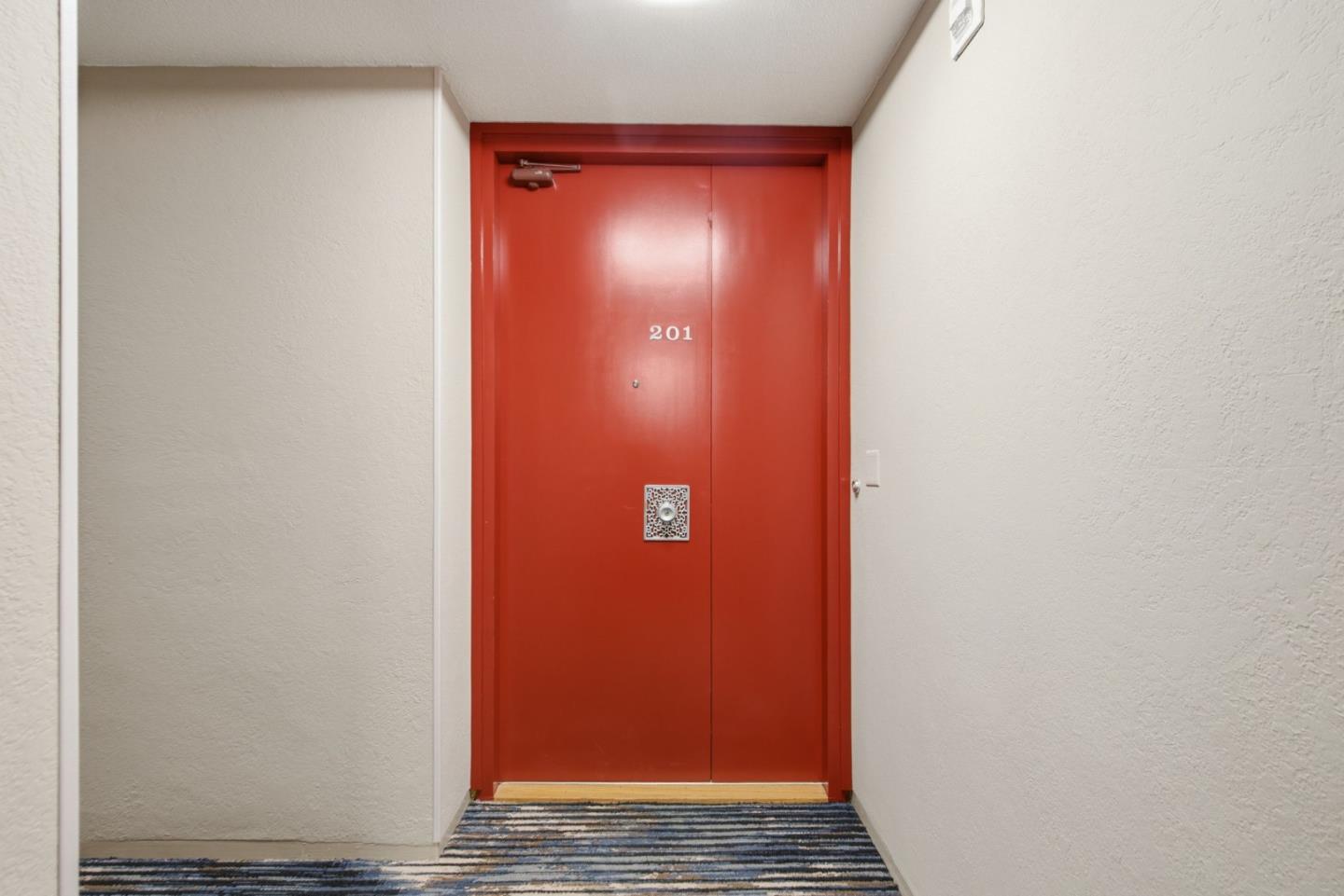 Photo #17: ML82045351 Listing: Photo #17
