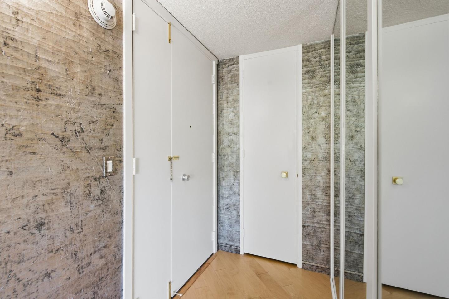 Photo #18: ML82045351 Listing: Photo #18