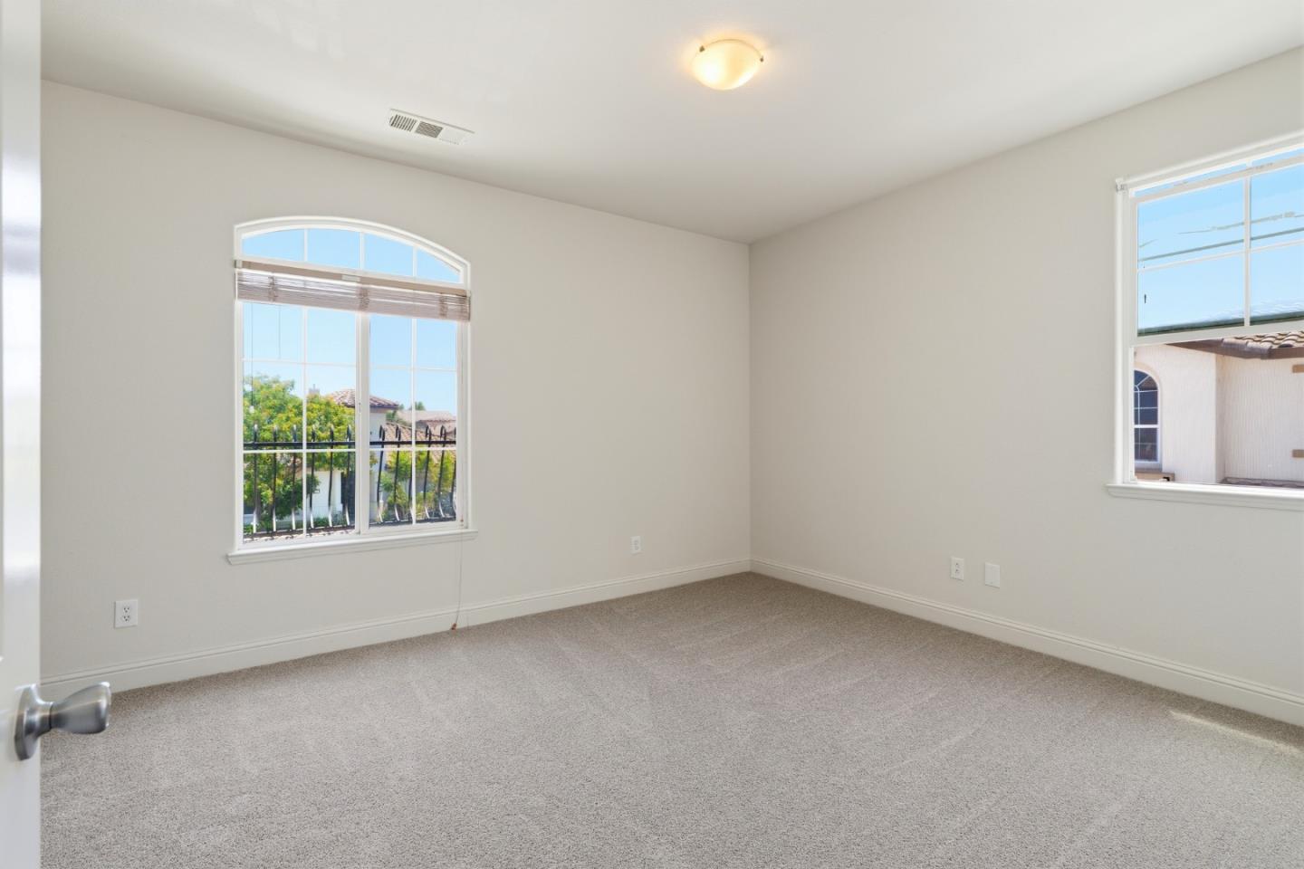 881 Trestle Pt, Lathrop, CA 95330 photo 27