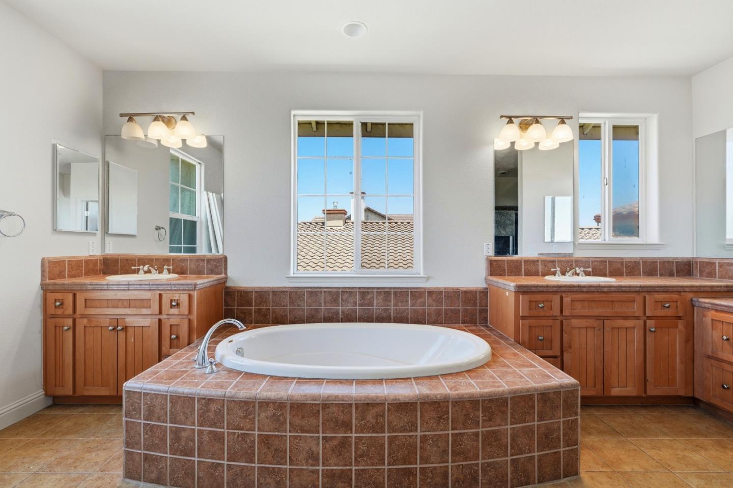 881 Trestle Pt, Lathrop, CA 95330 photo 30