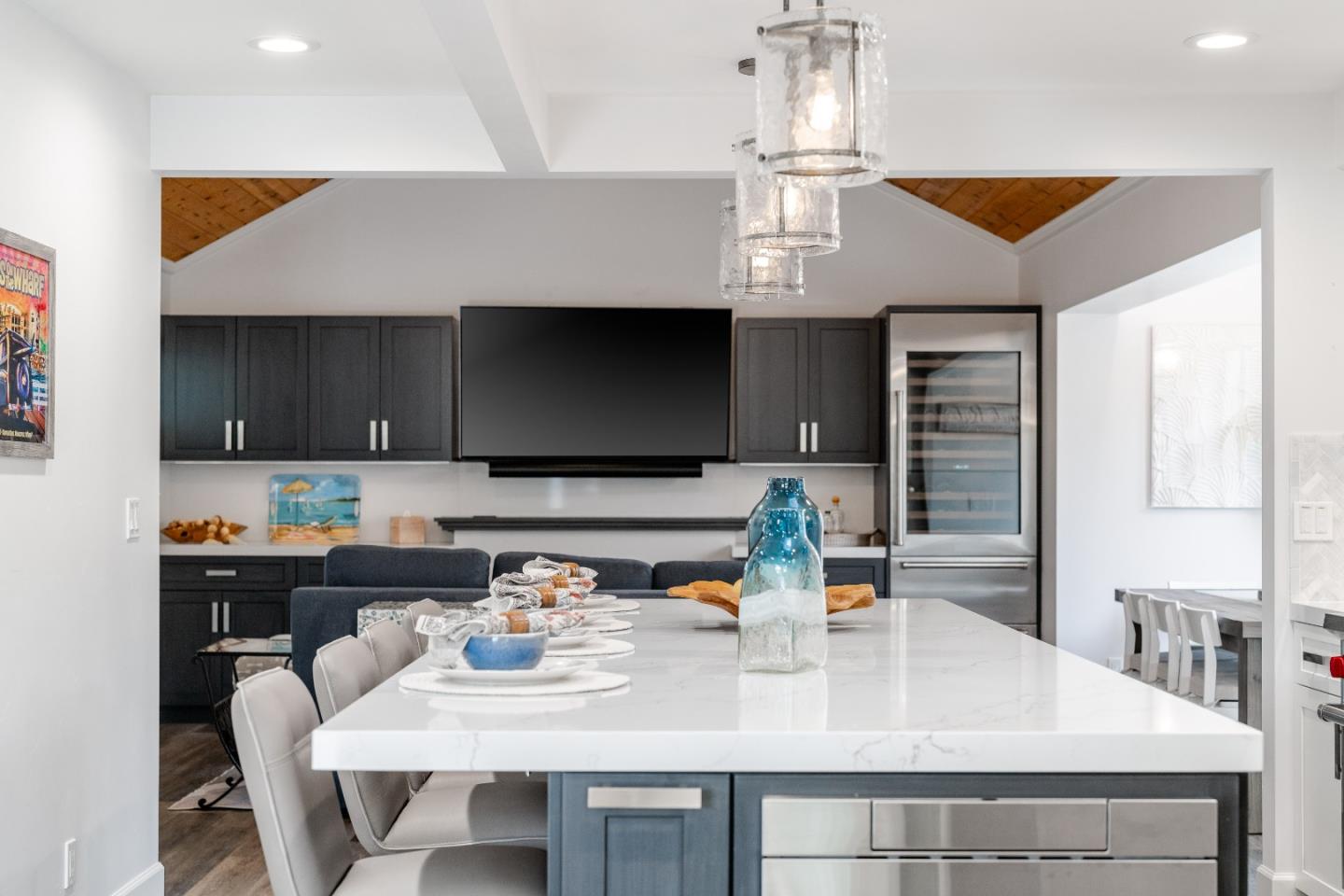 129 Santa Cruz Avenue, Aptos, CA, 95003