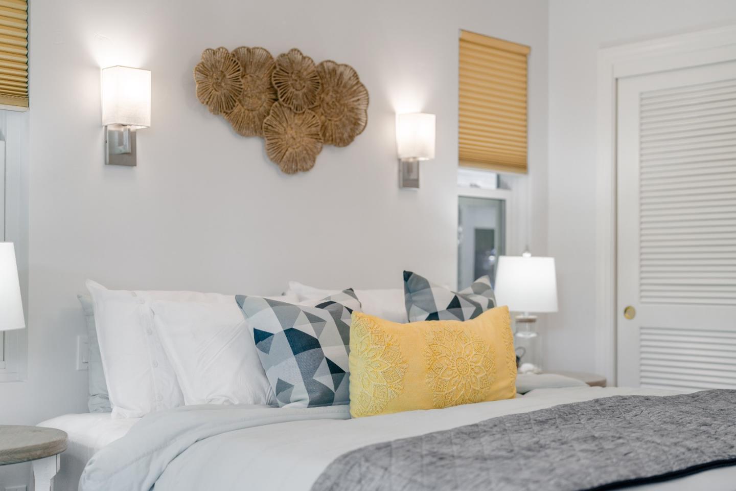 129 Santa Cruz Avenue, Aptos, CA, 95003