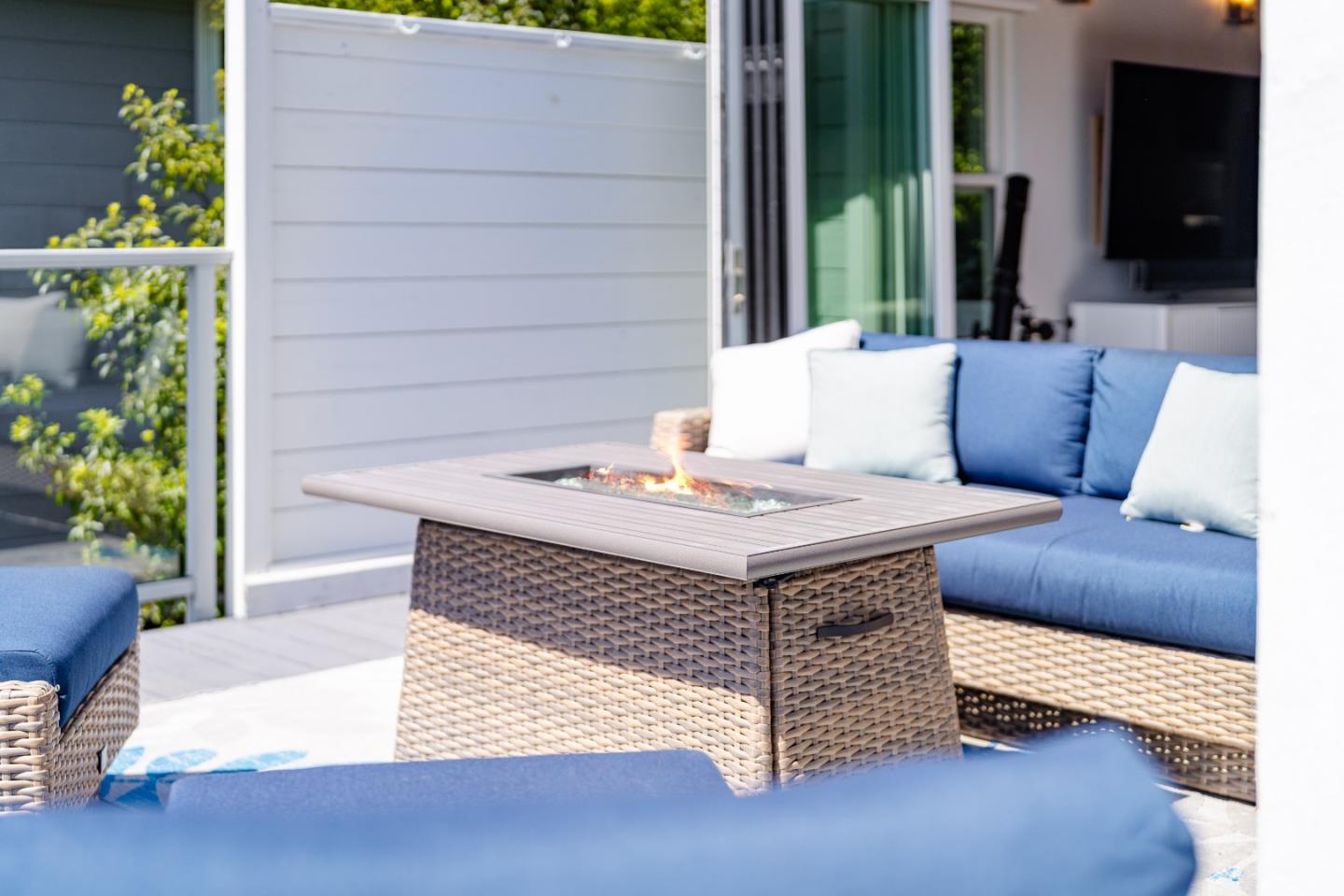 129 Santa Cruz Avenue, Aptos, CA, 95003