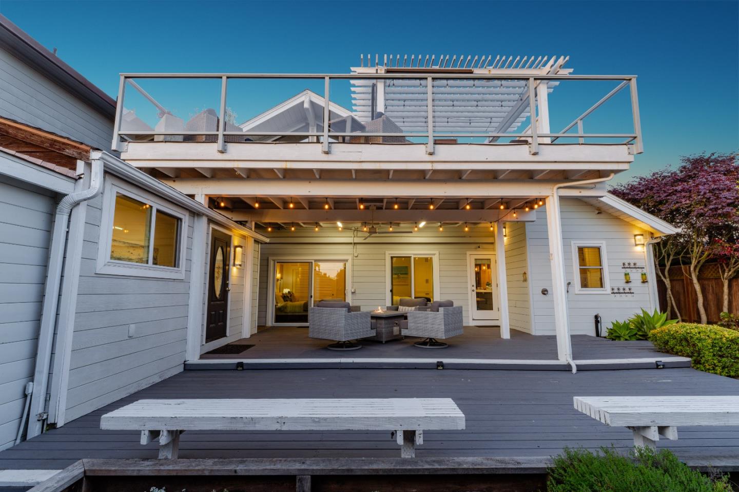 129 Santa Cruz Avenue, Aptos, CA, 95003