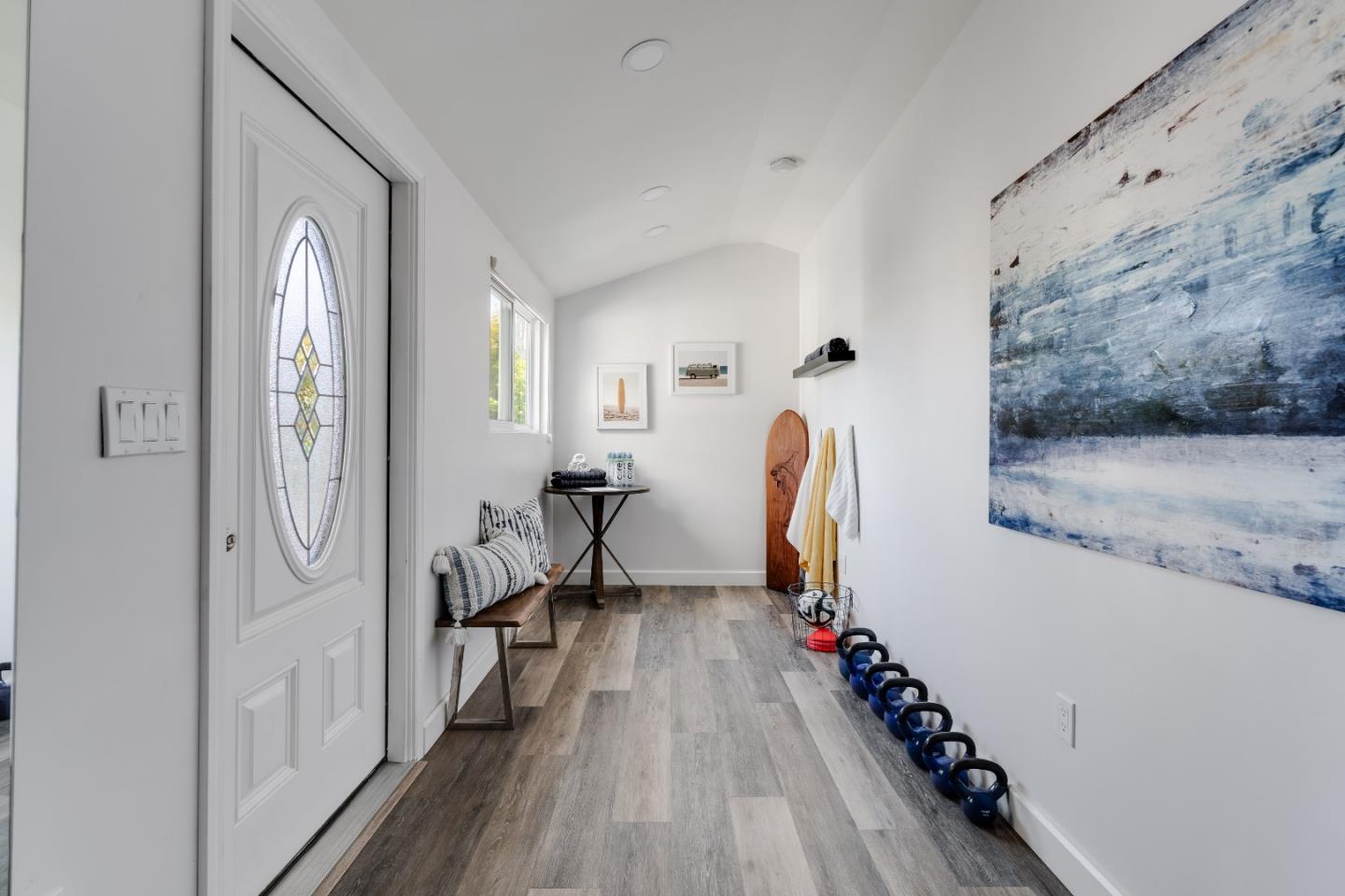 129 Santa Cruz Avenue, Aptos, CA, 95003