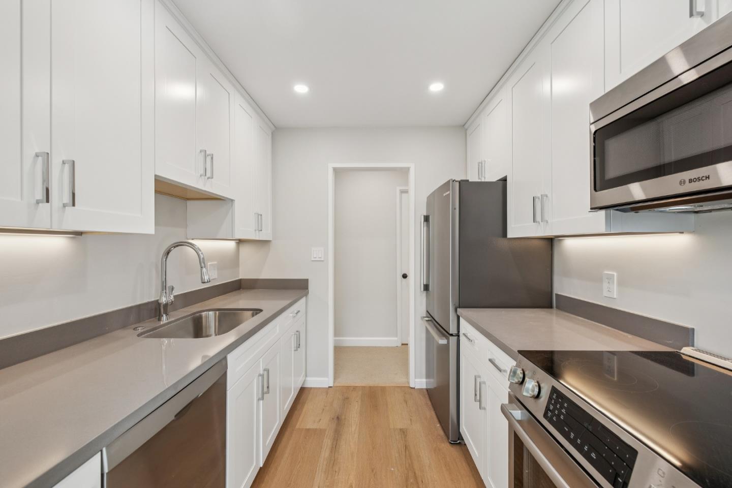Photo #4: ML82045368 Listing: Photo #4