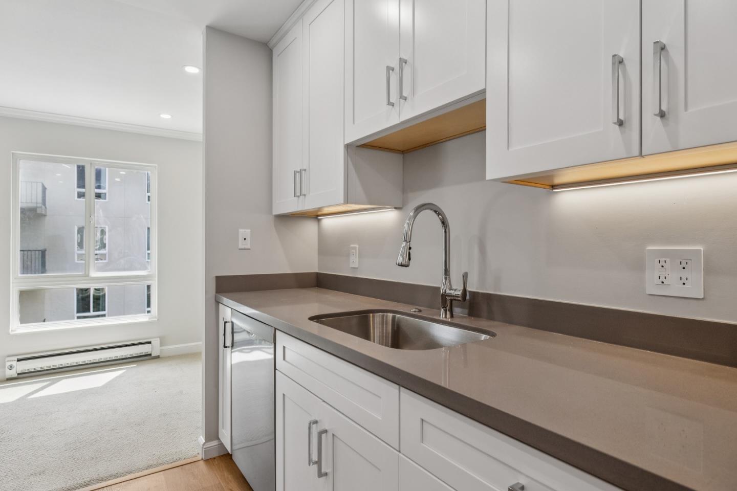 Photo #5: ML82045368 Listing: Photo #5