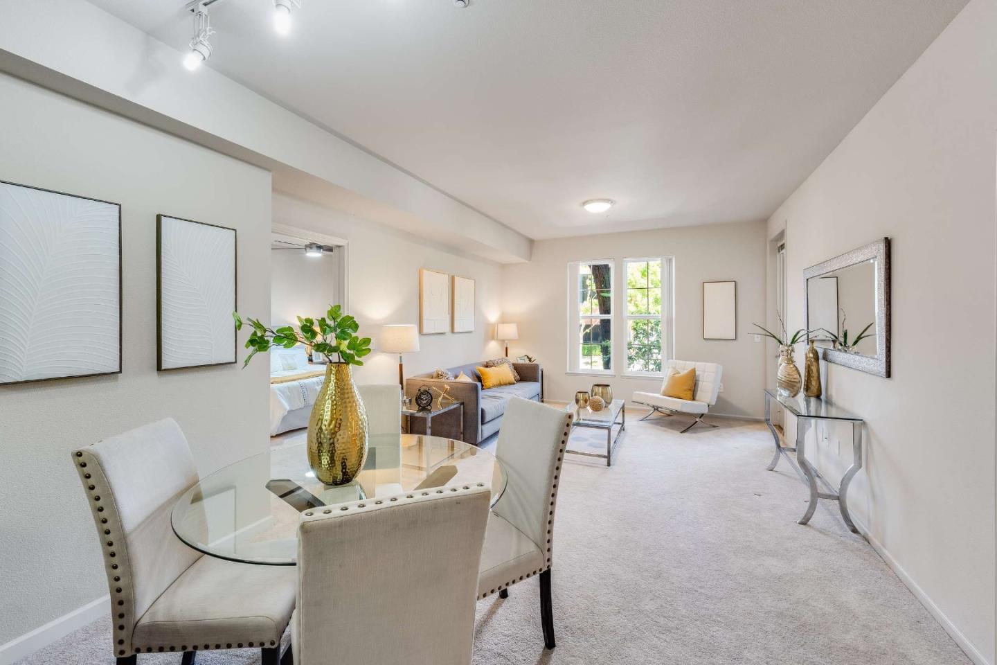 Photo #10: ML82045380 Listing: Photo #10