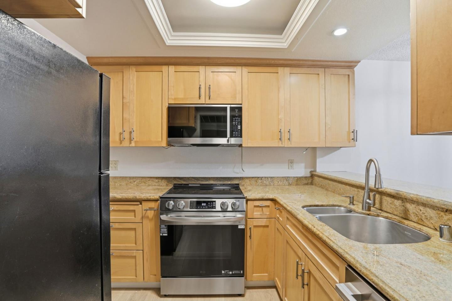Photo #12: ML82045382 Listing: Photo #12