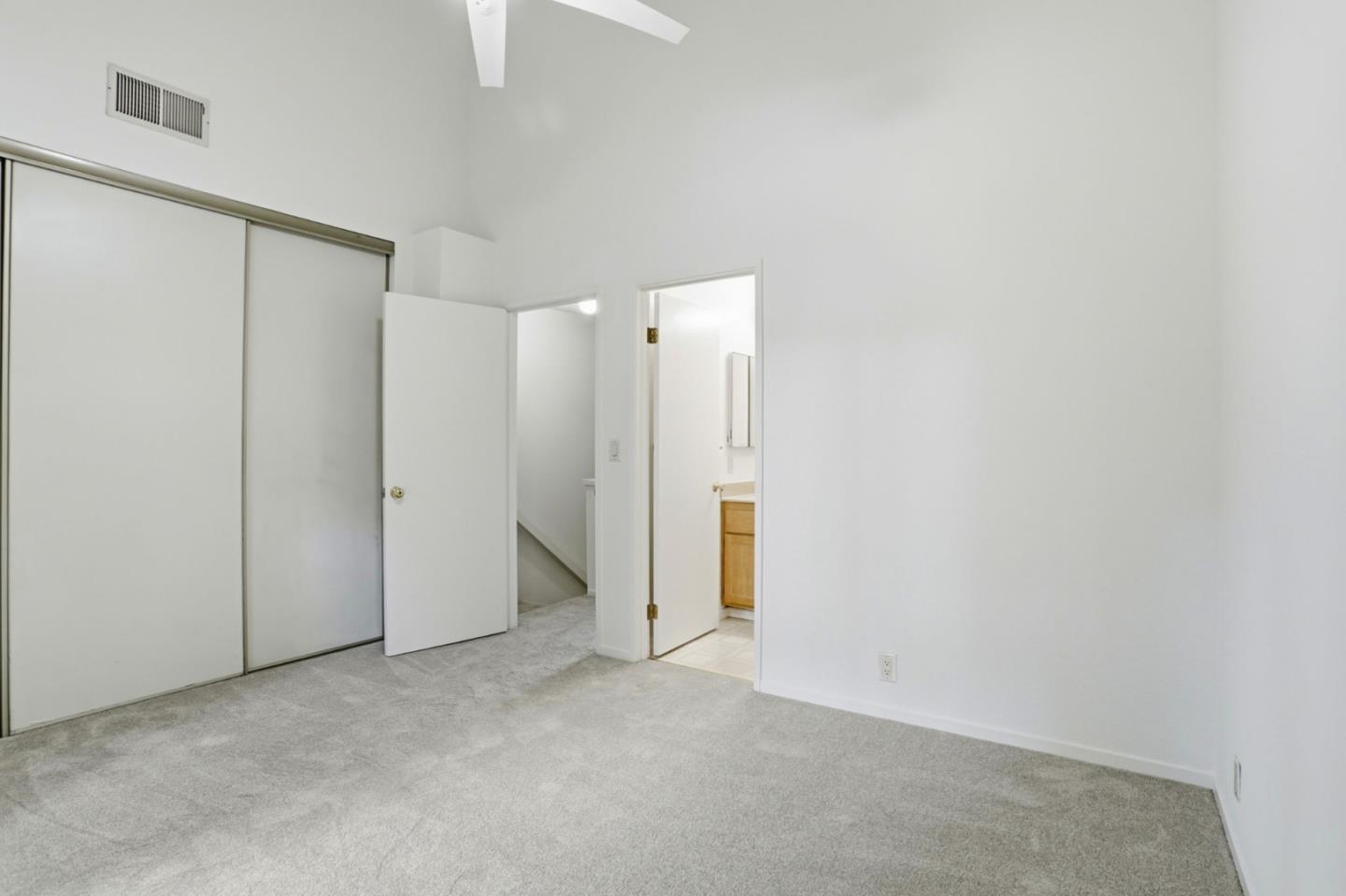 Photo #17: ML82045382 Listing: Photo #17