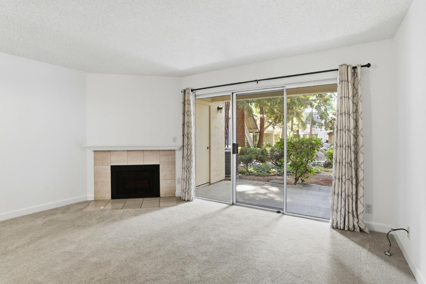 Photo #9: ML82045382 Listing: Photo #9