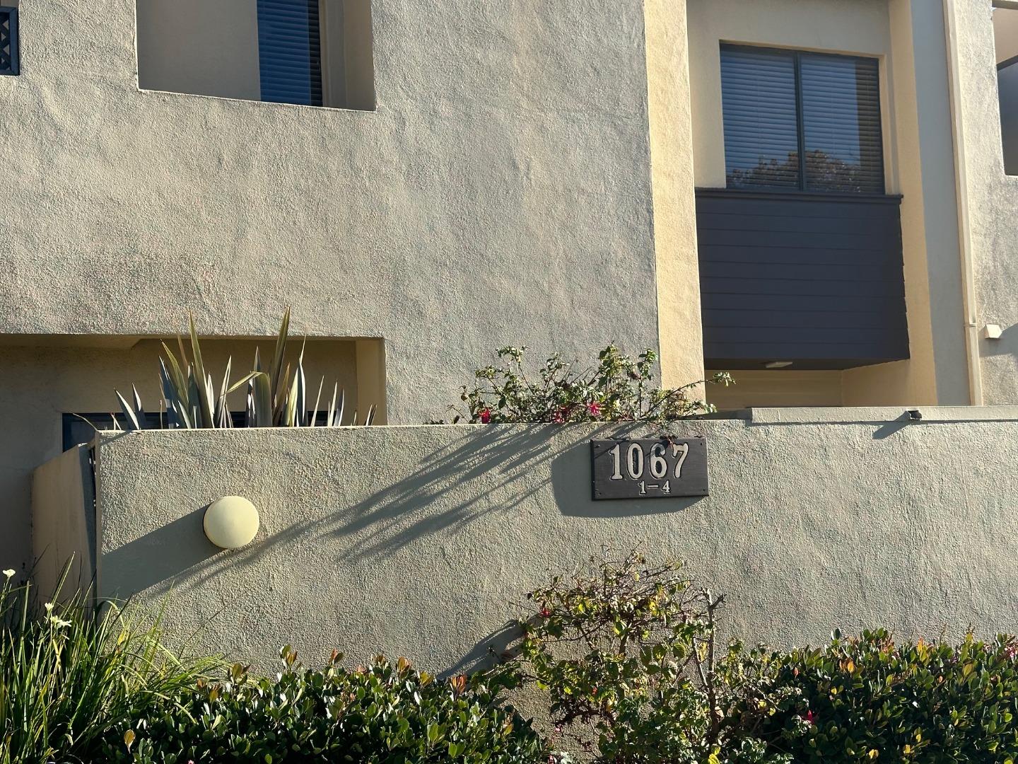Front Image Thumbnail for ML82045384