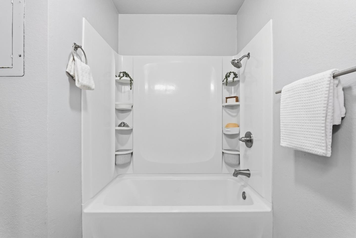 Photo #20: ML82045418 Listing: Photo #20