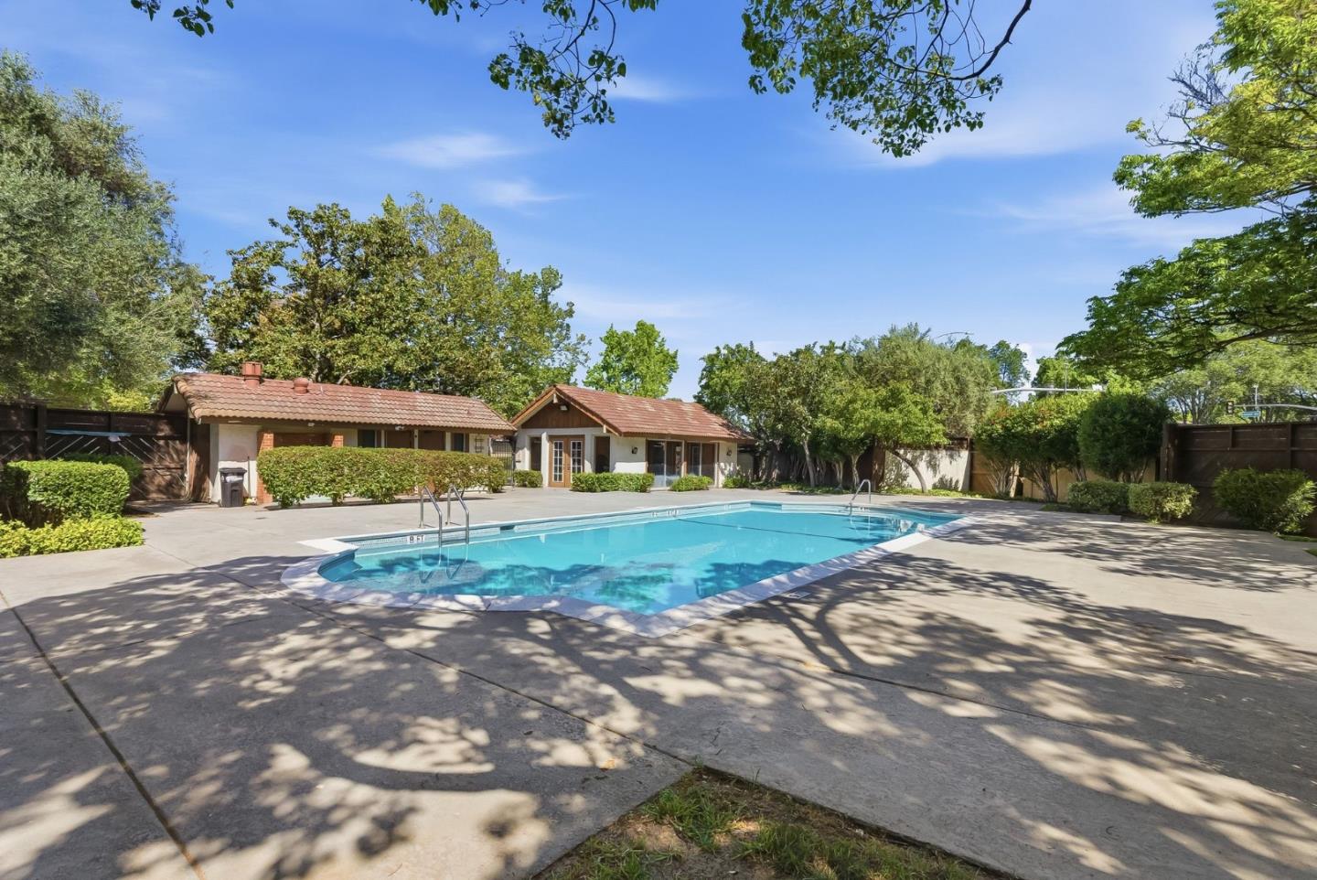 Photo #28: ML82045418 Listing: Photo #28