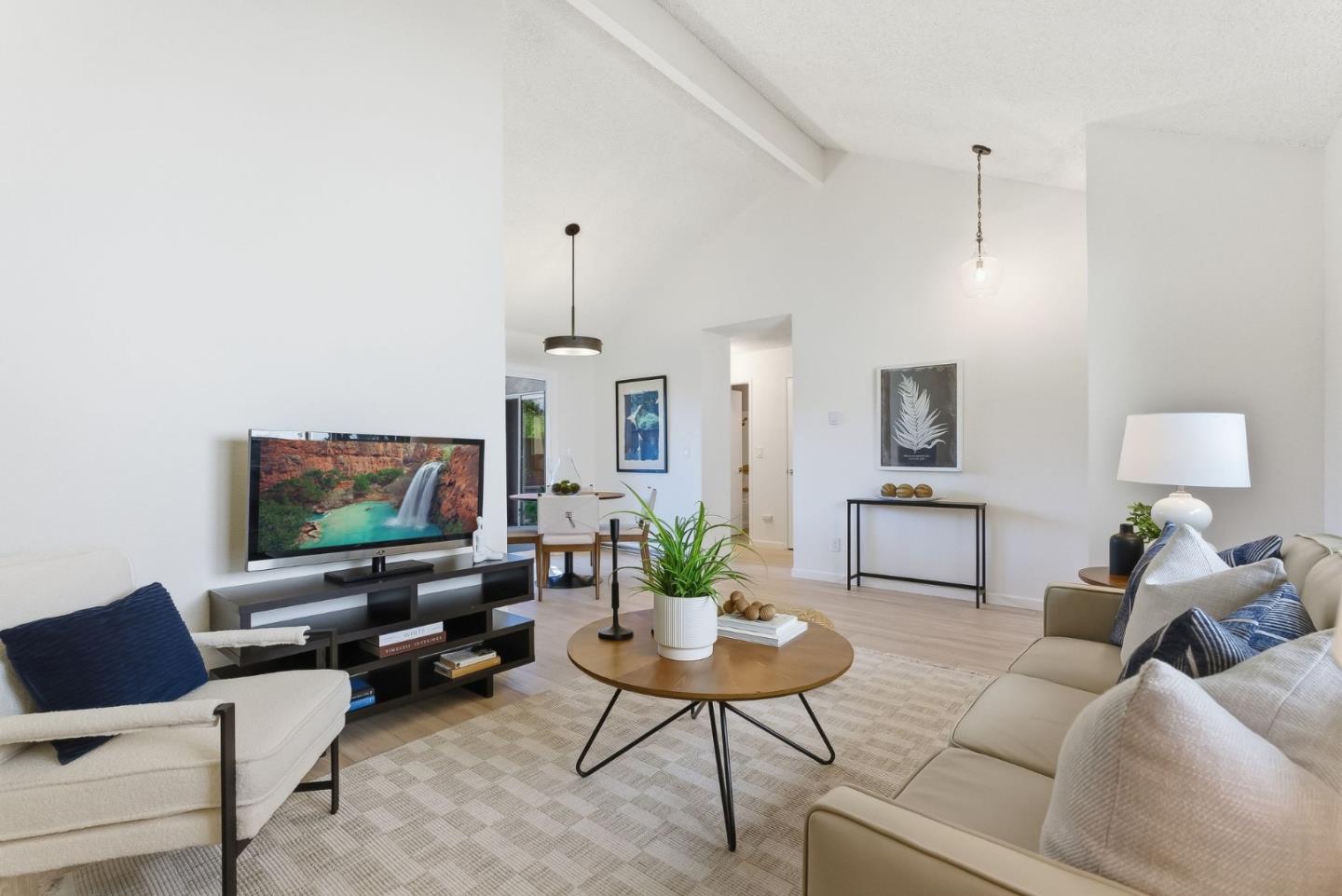 Photo #5: ML82045418 Listing: Photo #5