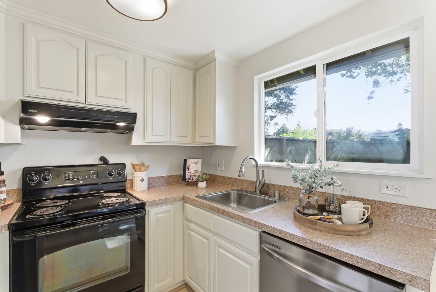 Photo #9: ML82045418 Listing: Photo #9