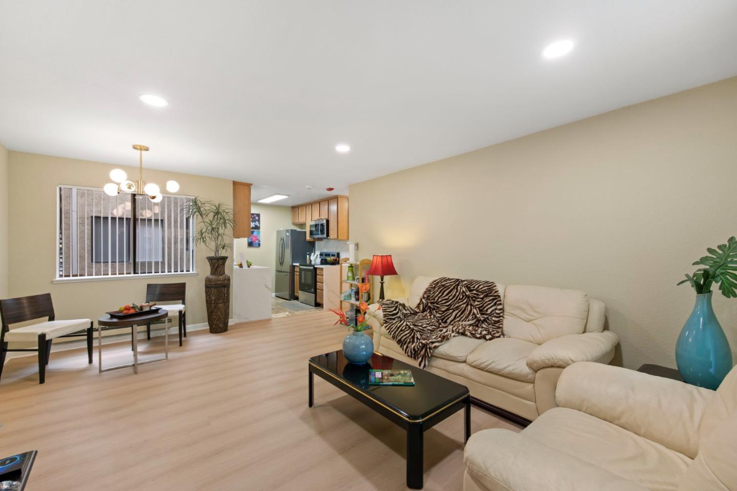 Photo #6: ML82045420 Listing: Photo #6