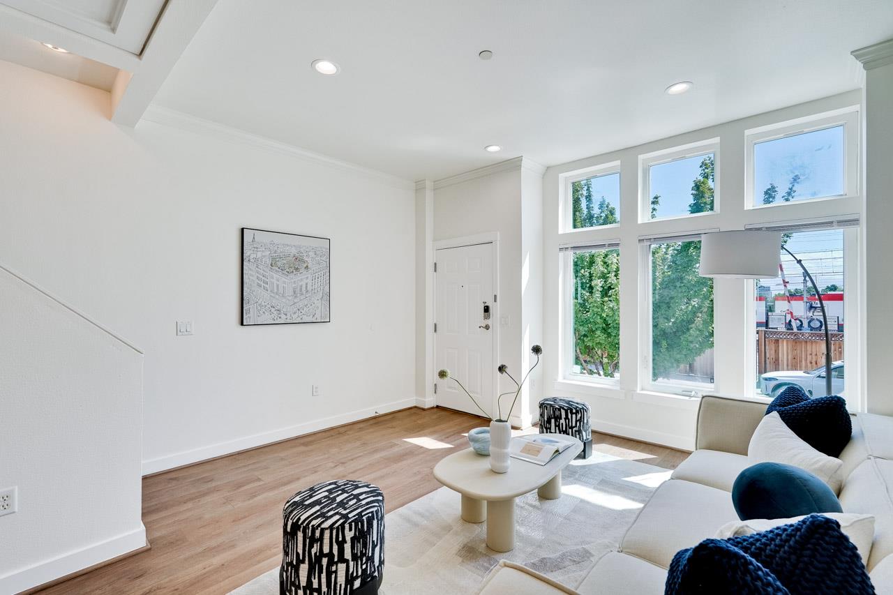 Photo #4: ML82045427 Listing: Photo #4