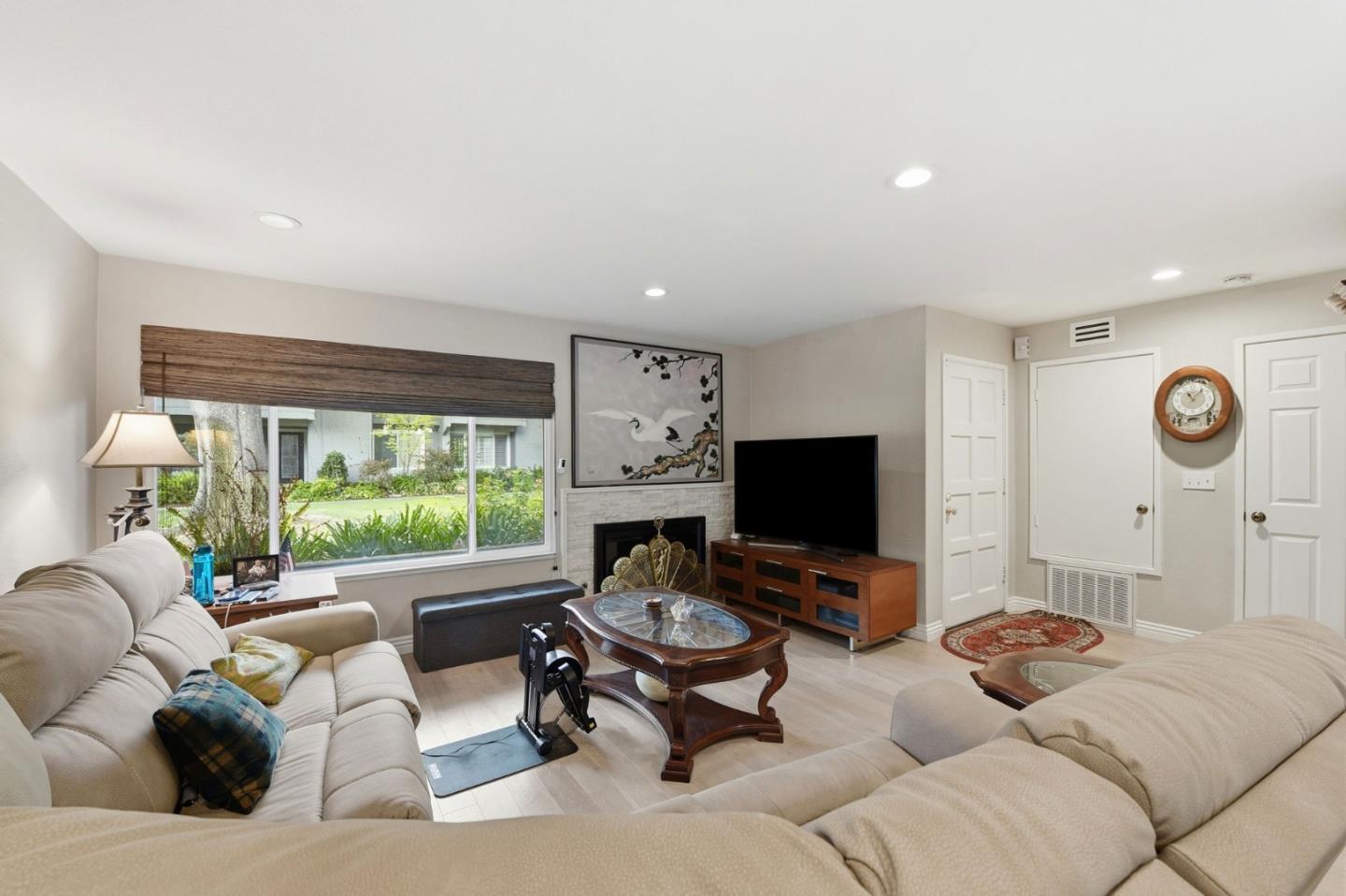 Photo #8: ML82045428 Listing: Photo #8