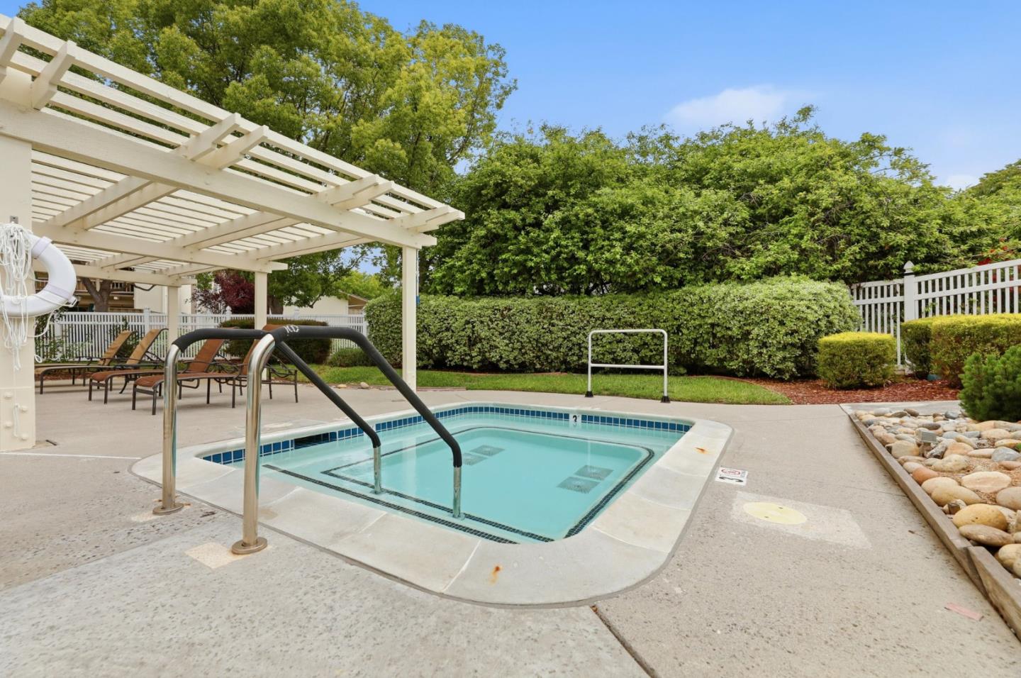 Photo #43: ML82045439 Listing: Photo #43