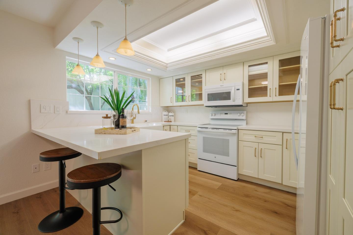Photo #7: ML82045443 Listing: Photo #7