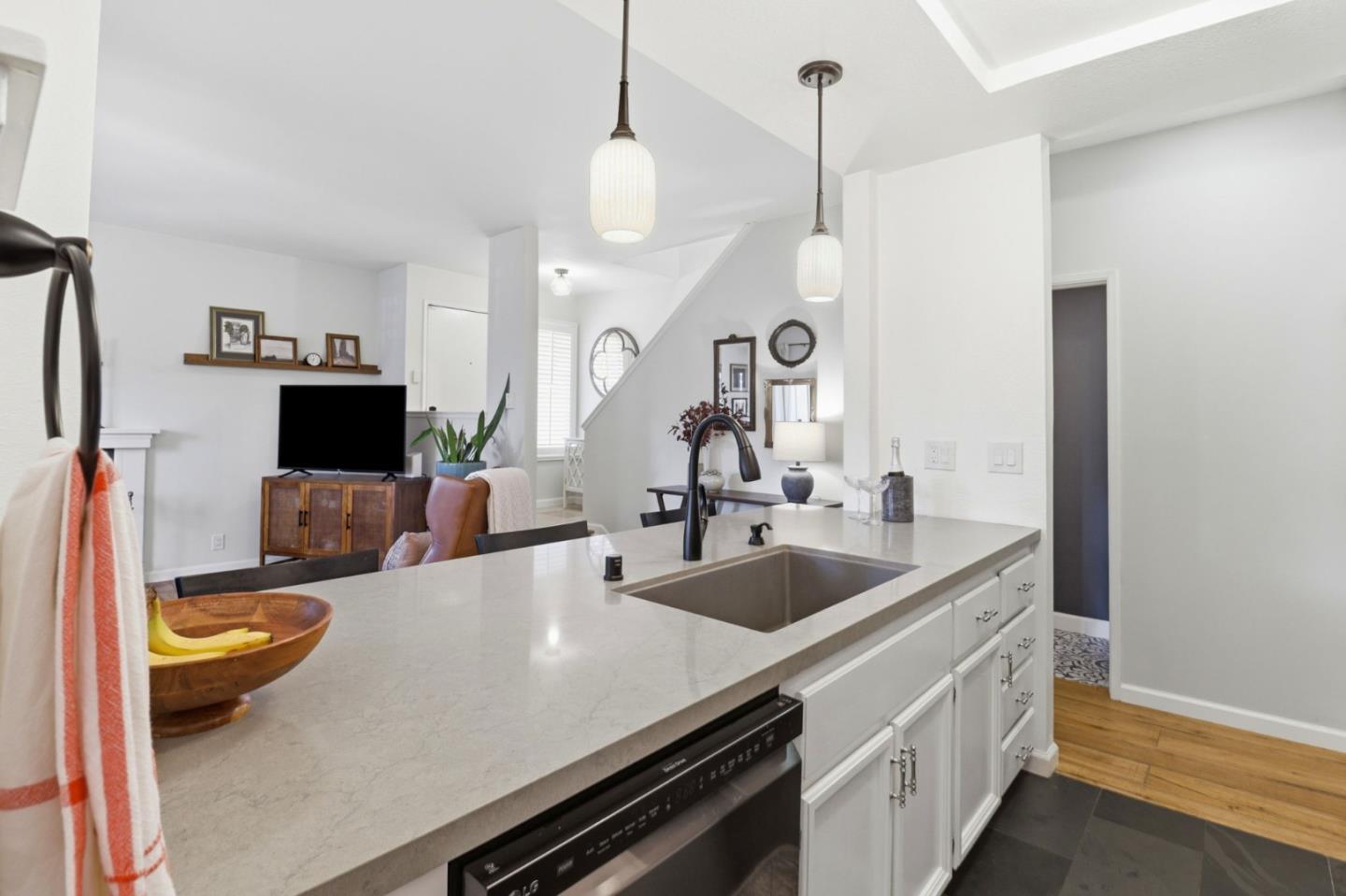 Photo #17: ML82045470 Listing: Photo #17