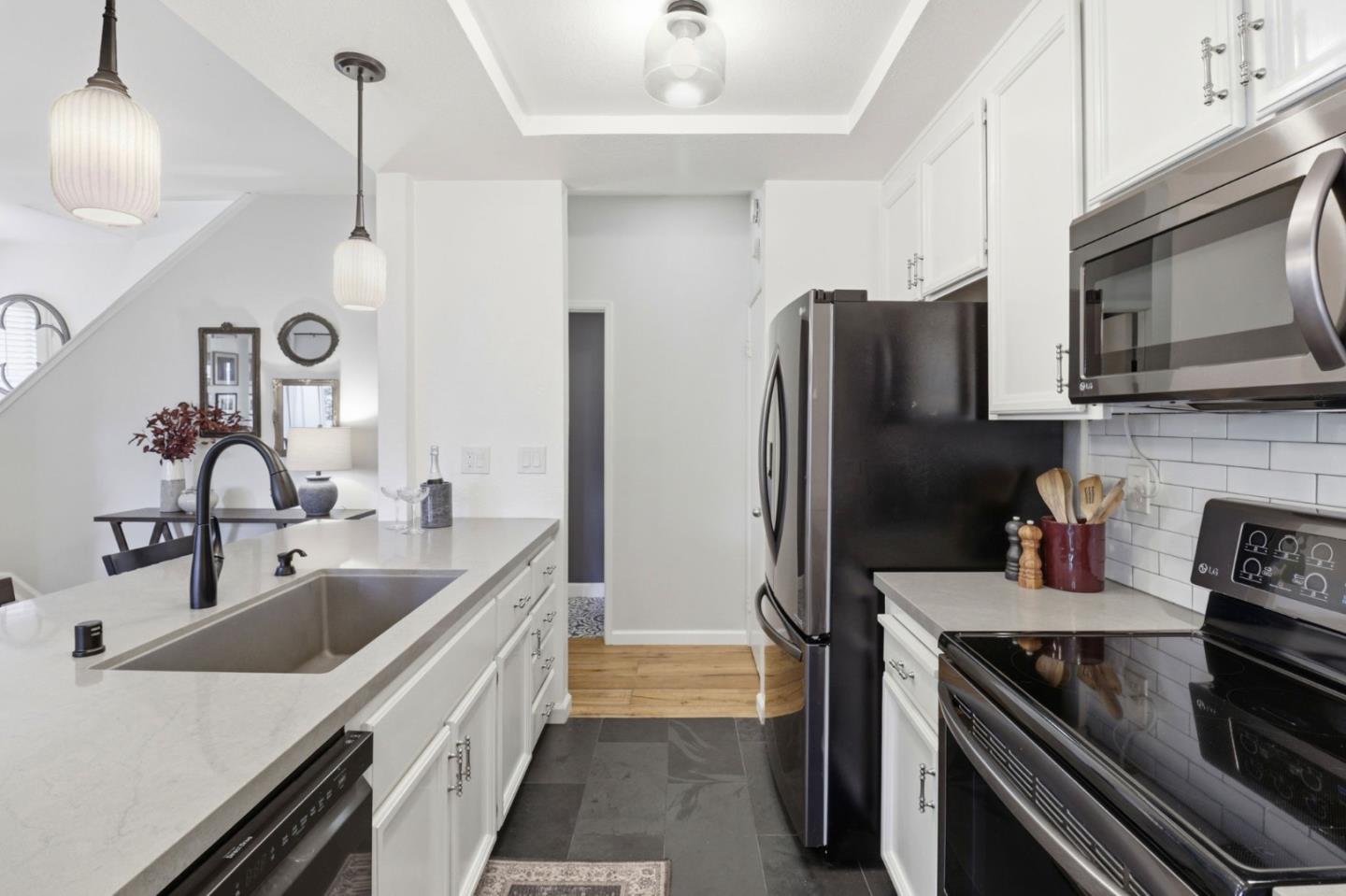 Photo #19: ML82045470 Listing: Photo #19
