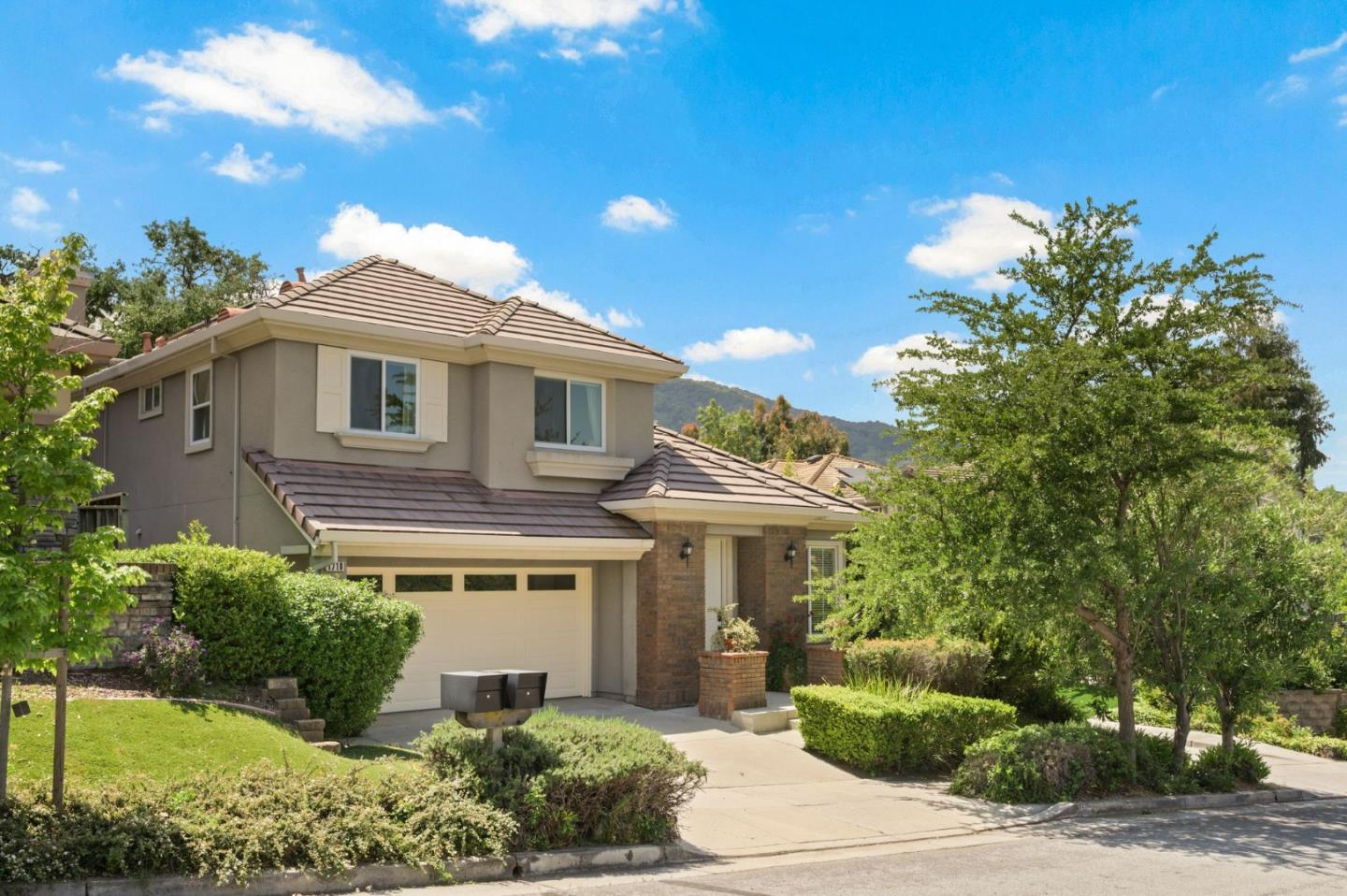 1090 White Drive, Santa Clara, CA, 95051