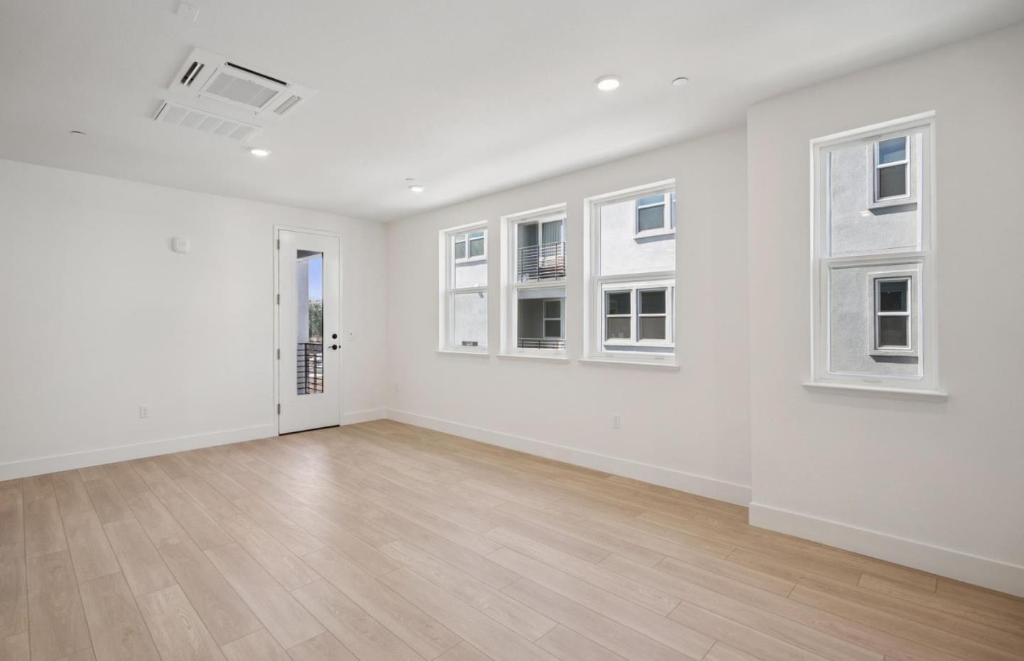 Photo #15: ML82045477 Listing: Photo #15