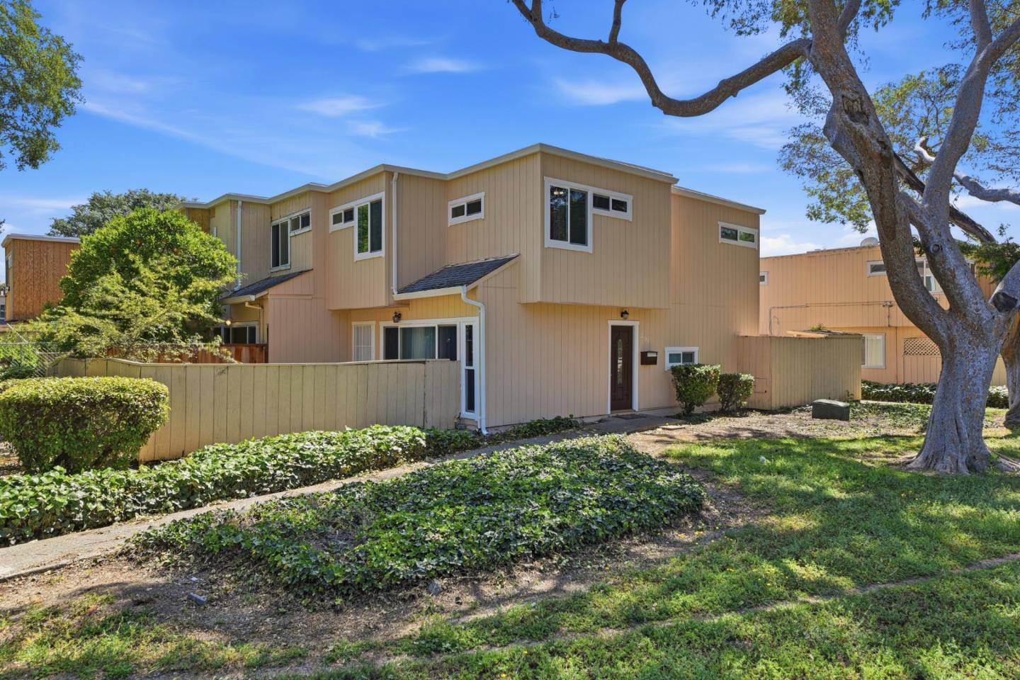 Photo #2: ML82045492 Listing: Photo #2